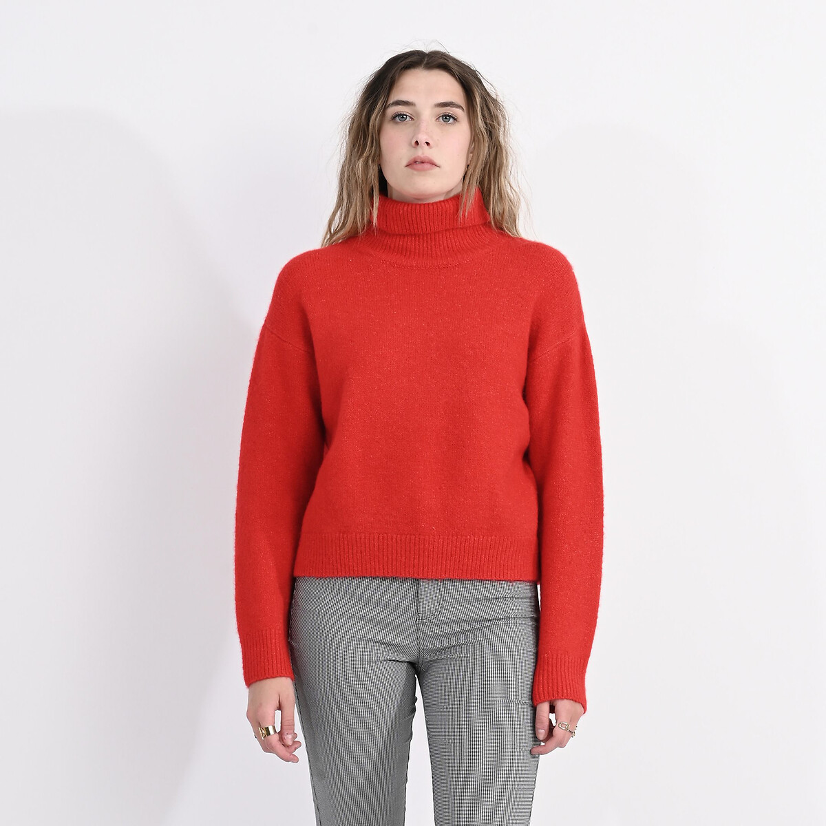 Turtleneck red 2025