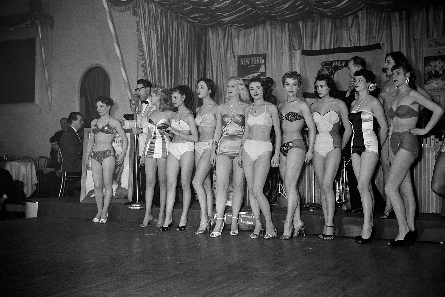 Tableau photo Miss Univers - Paris, 1952, HEXOA
