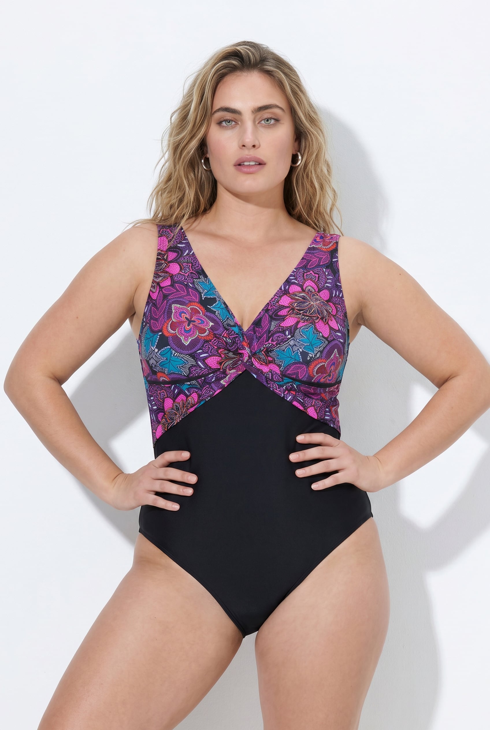 Maillot de bain avec bonnets souples, ULLA POPKEN