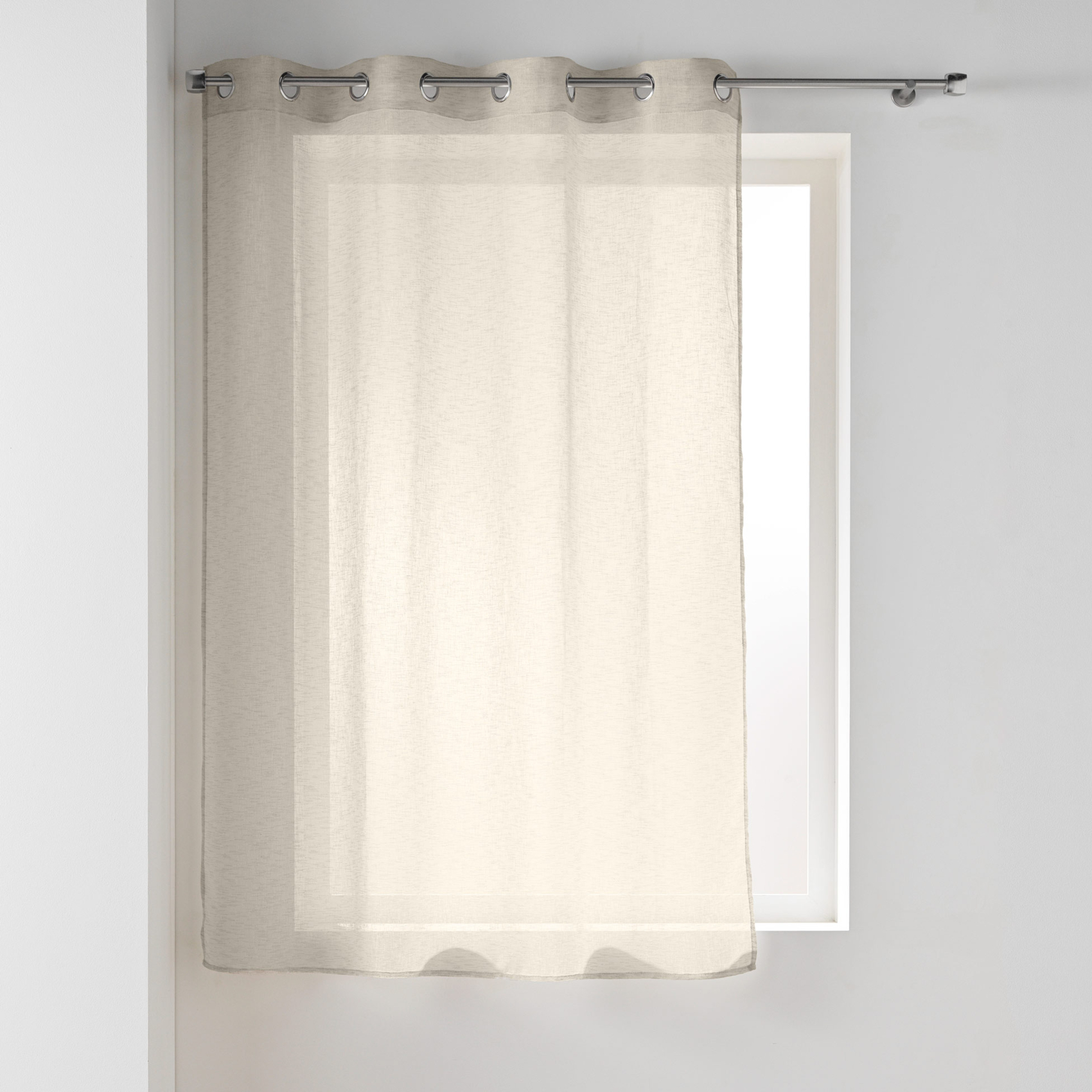 Voilage court à œillets en voile tissé, DOUCEUR D'INTÉRIEUR
