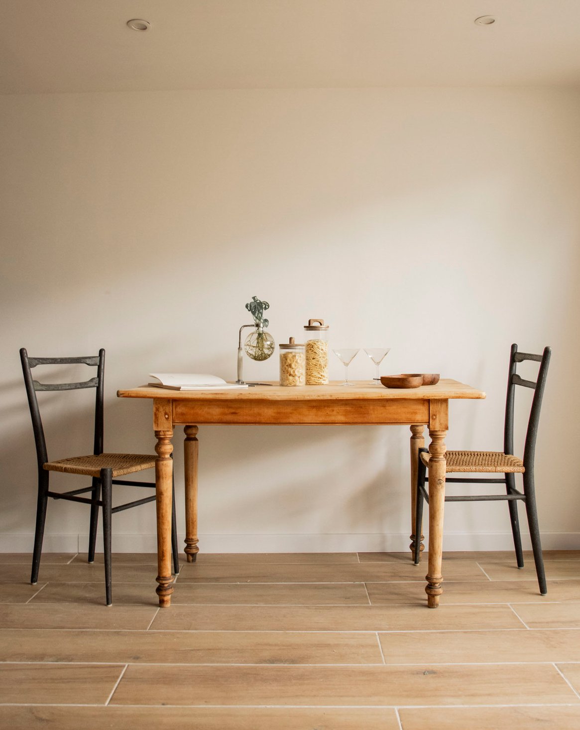 Table à manger de ferme rustique Romy N°1489 - Bon état, DEBONGOUT