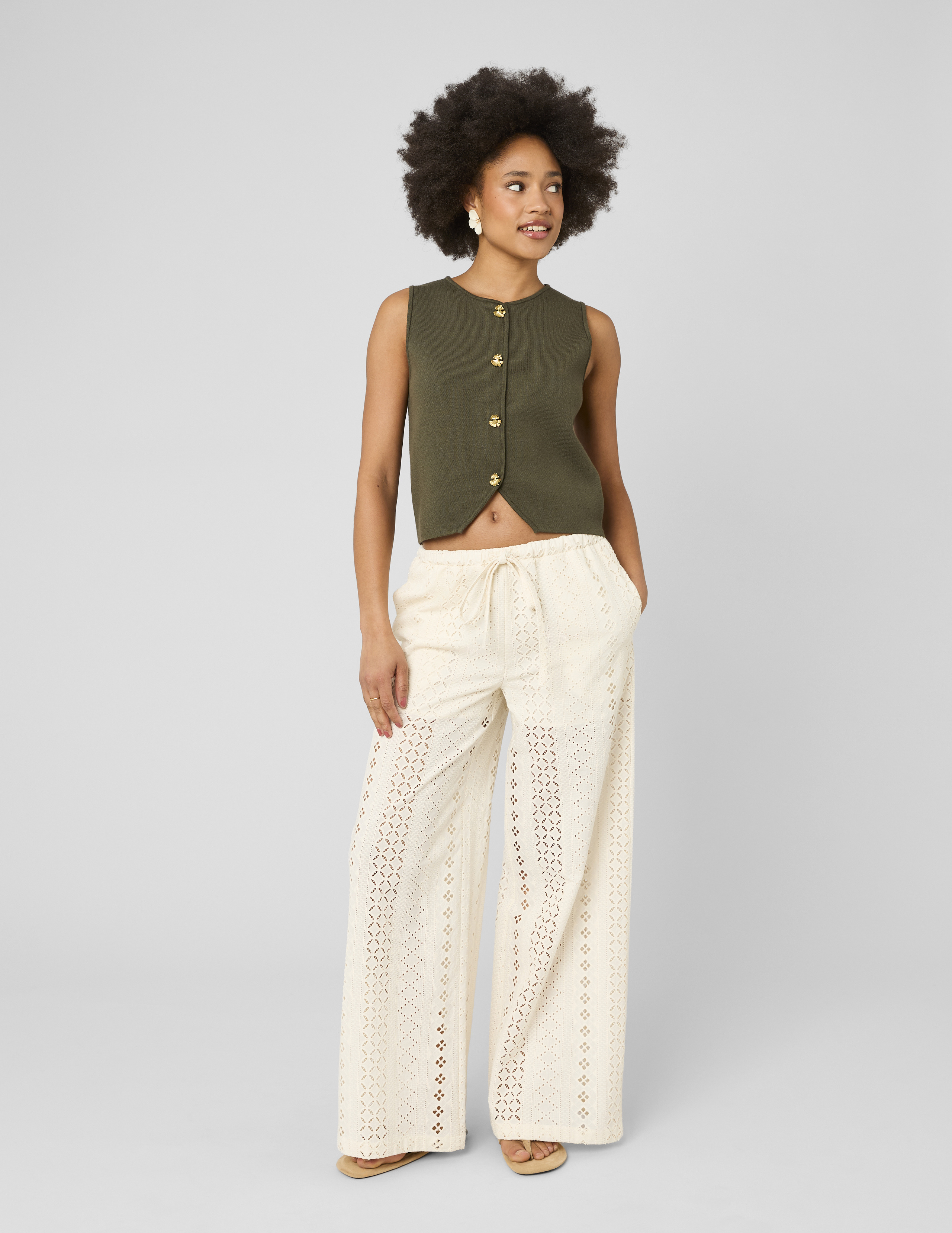 Pantalon broderie anglaise, BZB