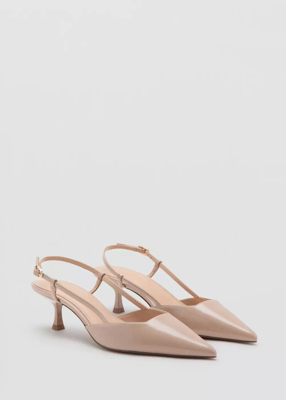 Chaussure à talon à bout verni, MANGO