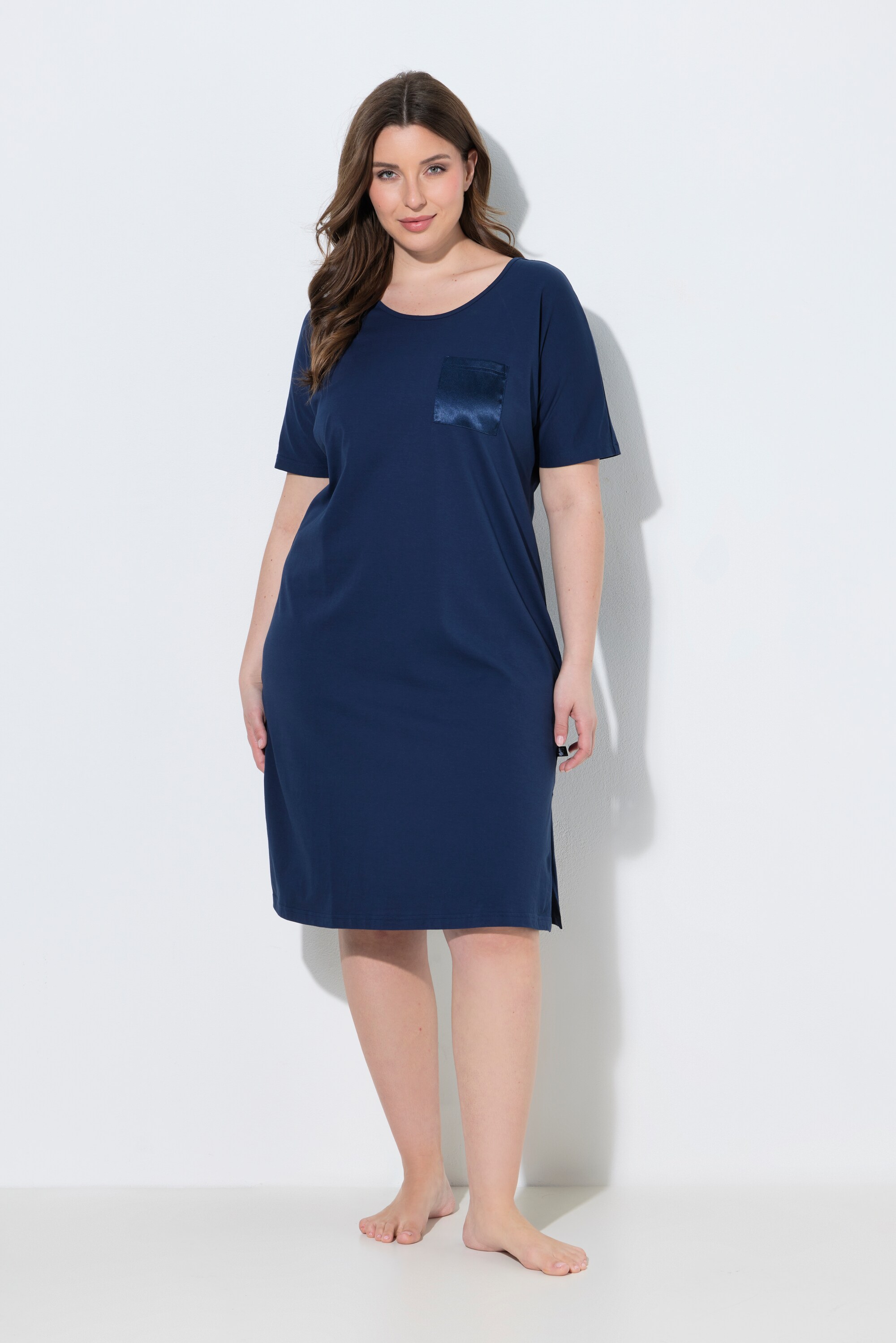 Chemise de nuit avec poche poitrine en satin, ULLA POPKEN