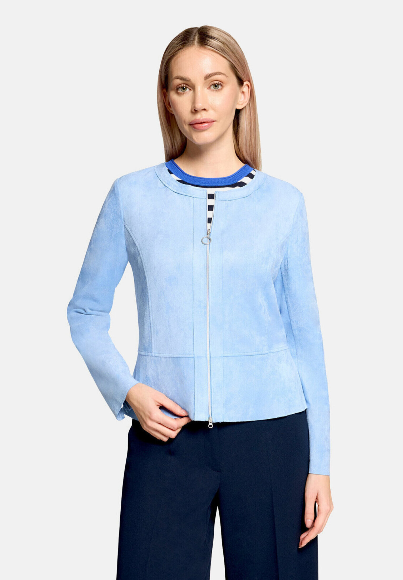 Blazer court à fermeture zippée, BETTY BARCLAY