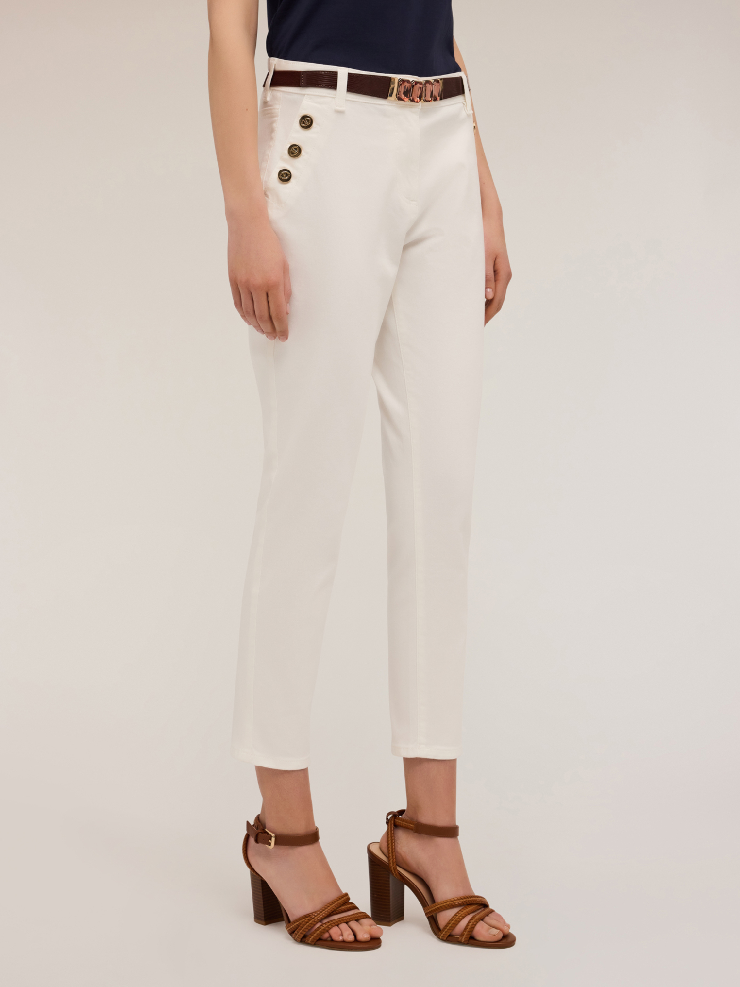 Pantalon classique avec boutons en métal, MOTIVI