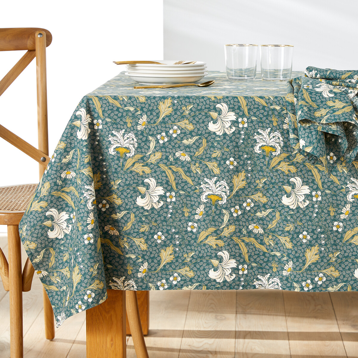 Watson Floral 100% Washed Cotton Tablecloth