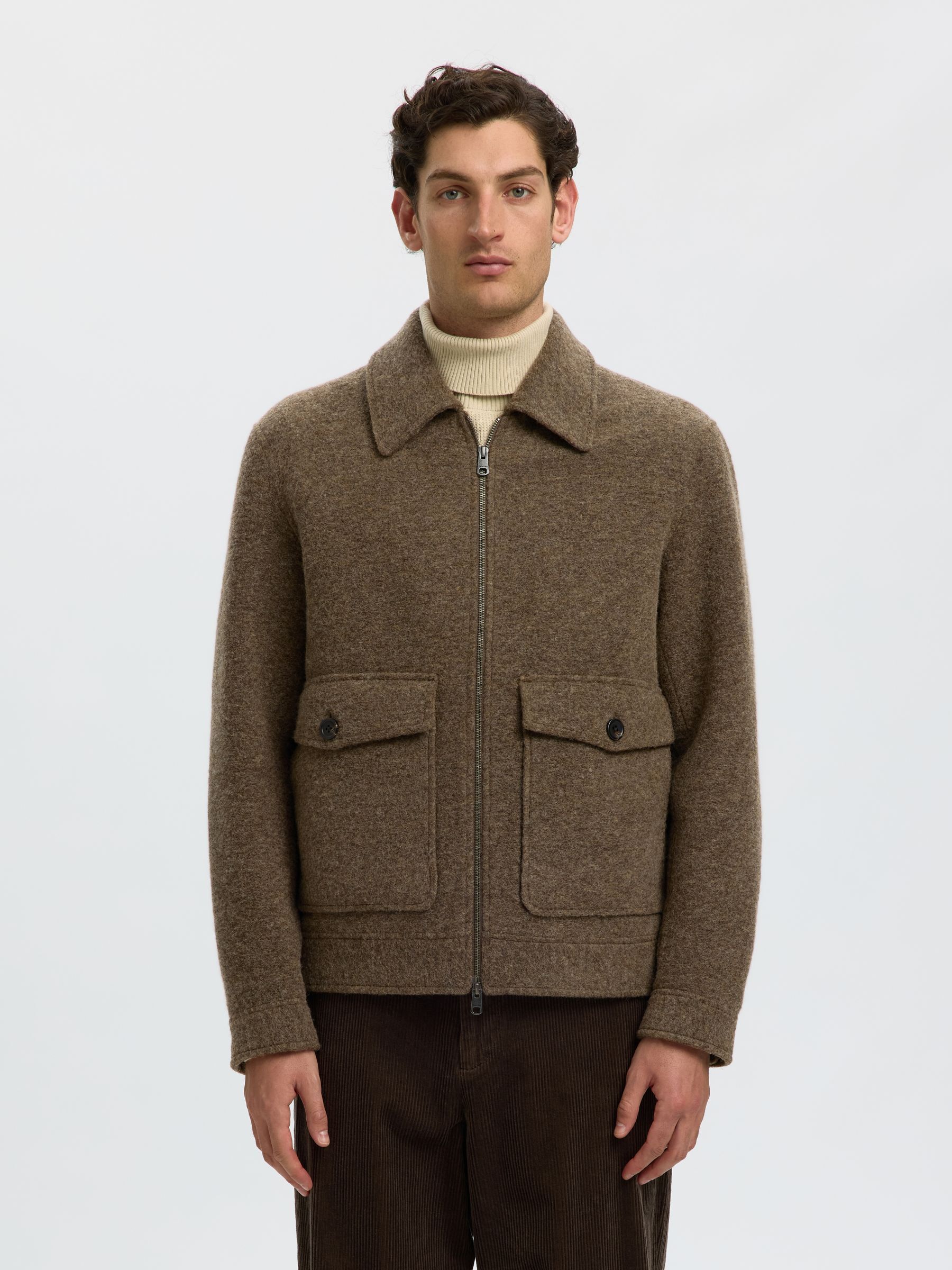 Veste, SELECTED