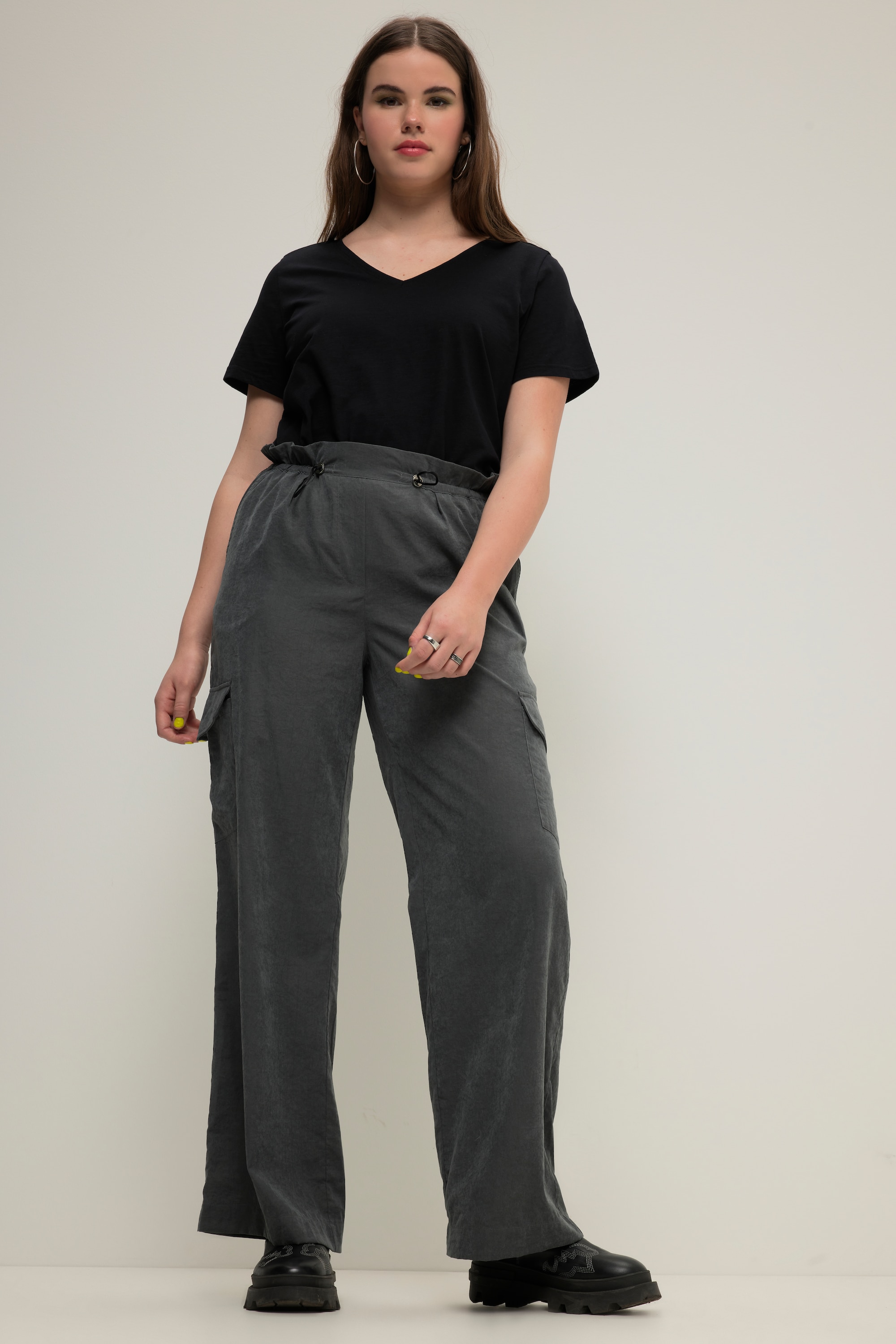 Pantalon cargo à coupe large et droite, STUDIO UNTOLD