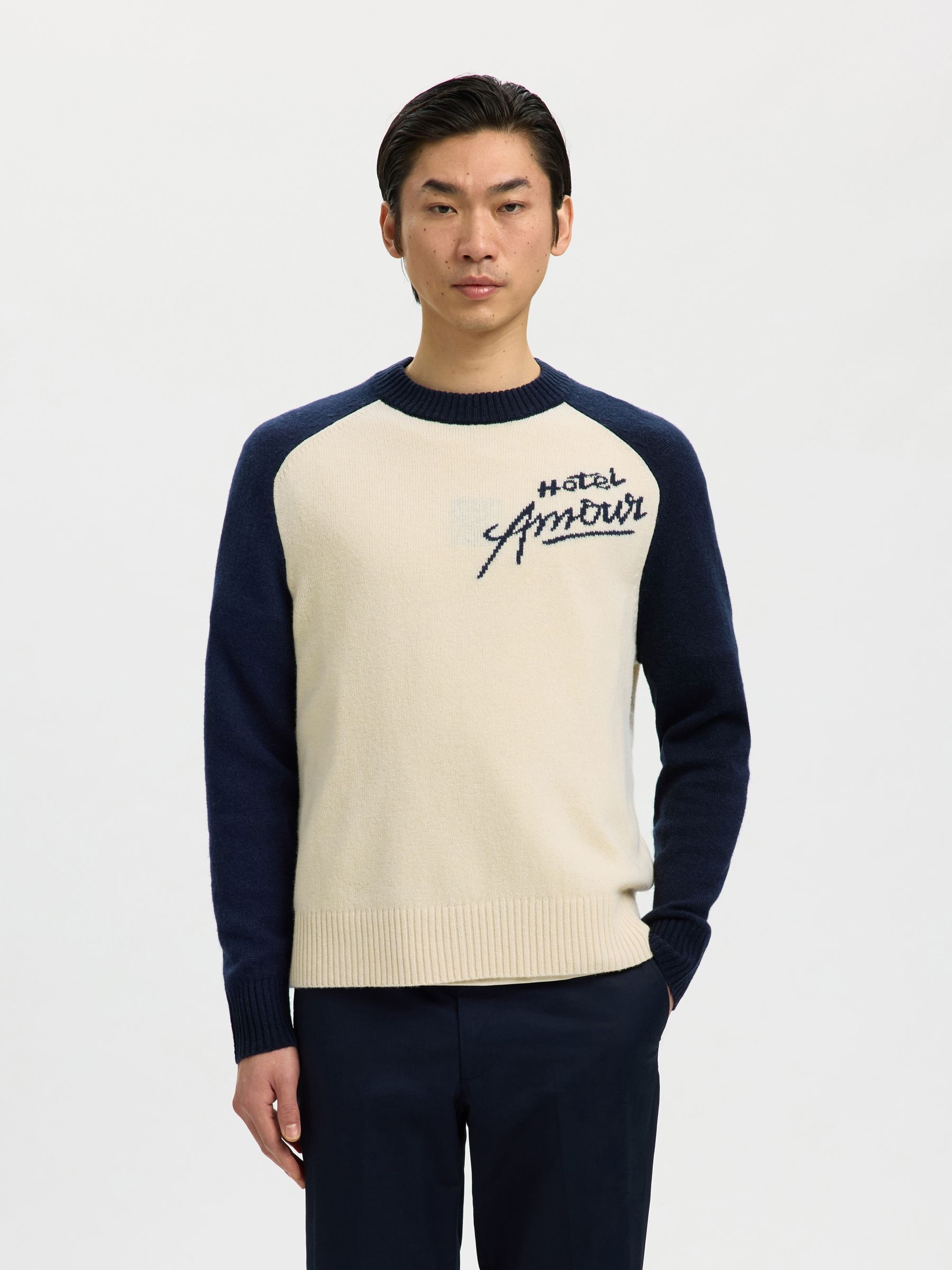 Pull En Maille, SELECTED