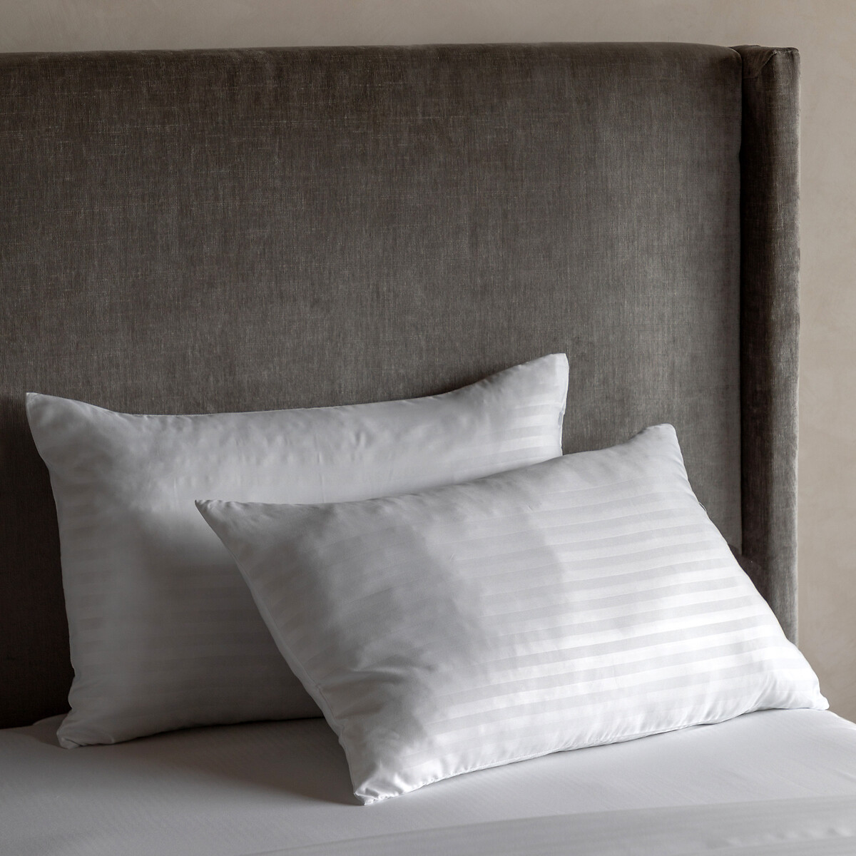 Soundly Slumber Anti Allergy Pillow Pair, ÉDITÉ