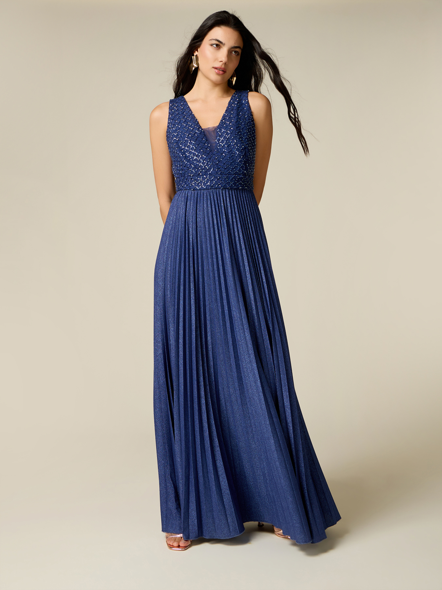 Robe avec corsage brodé, OLTRE