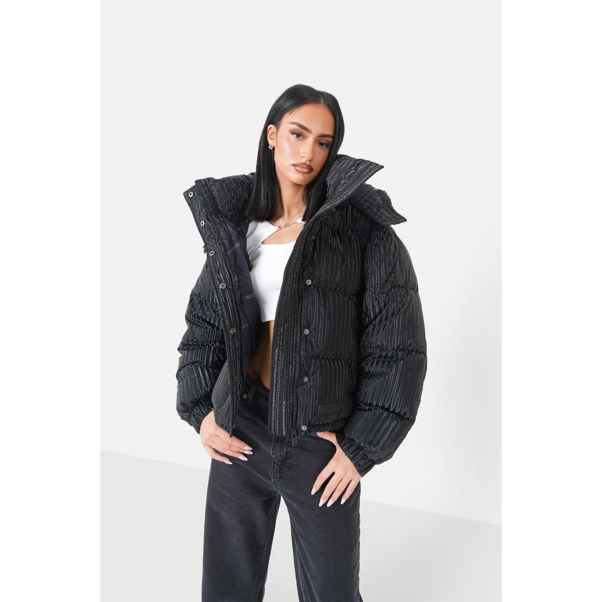 Manteau noir brillant store