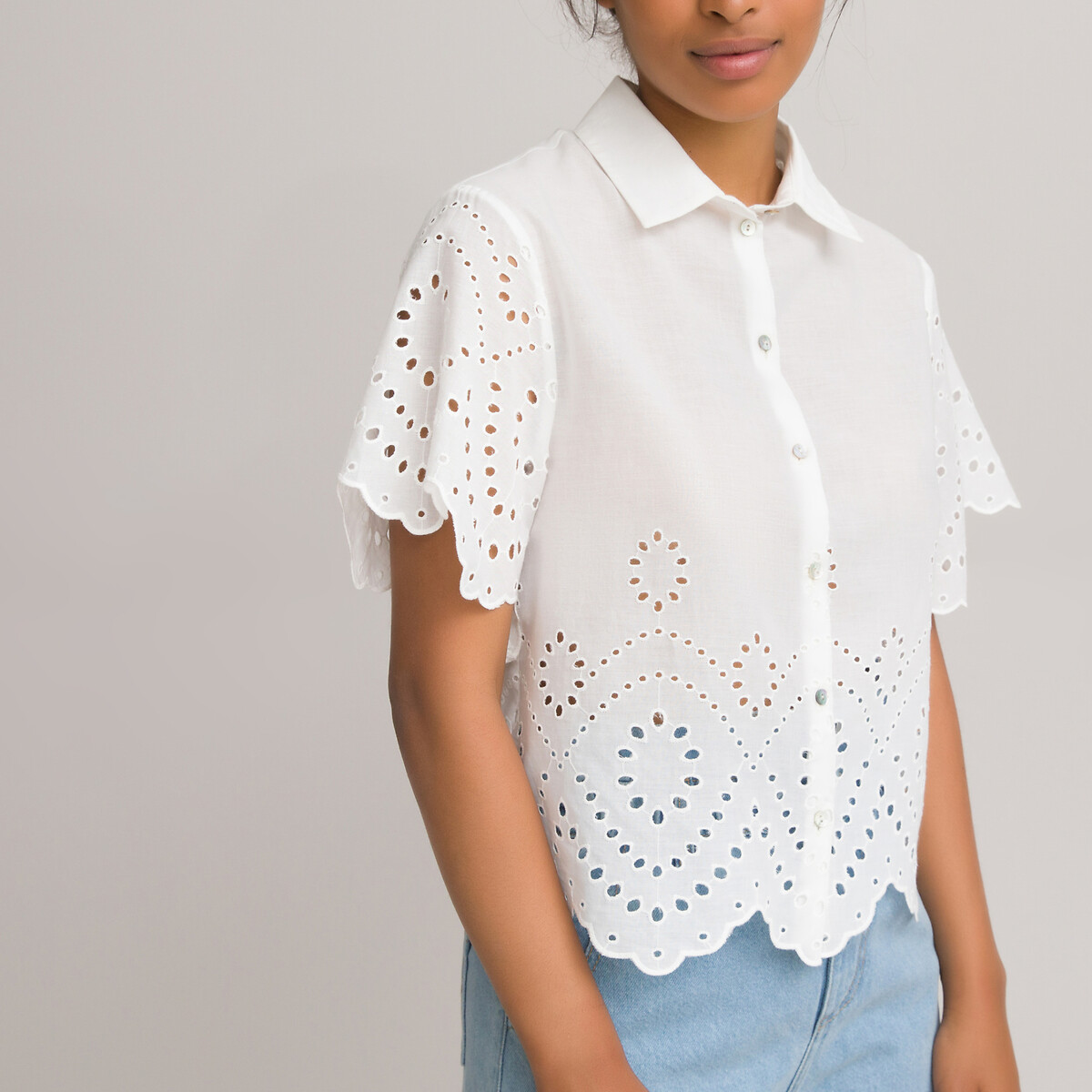 Broderie Anglaise Shirt with Short Sleeves in Cotton Mix
