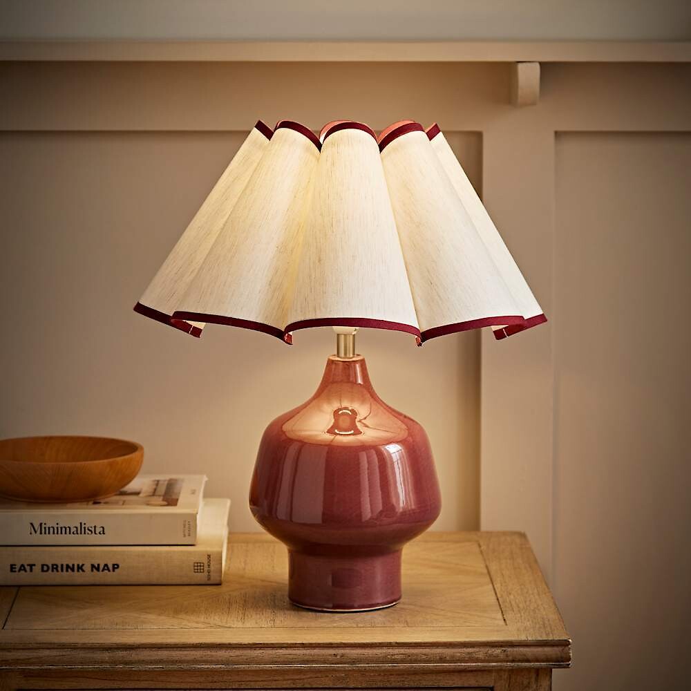 Jeri Burgundy Ceramic Table Lamp, SO'HOME