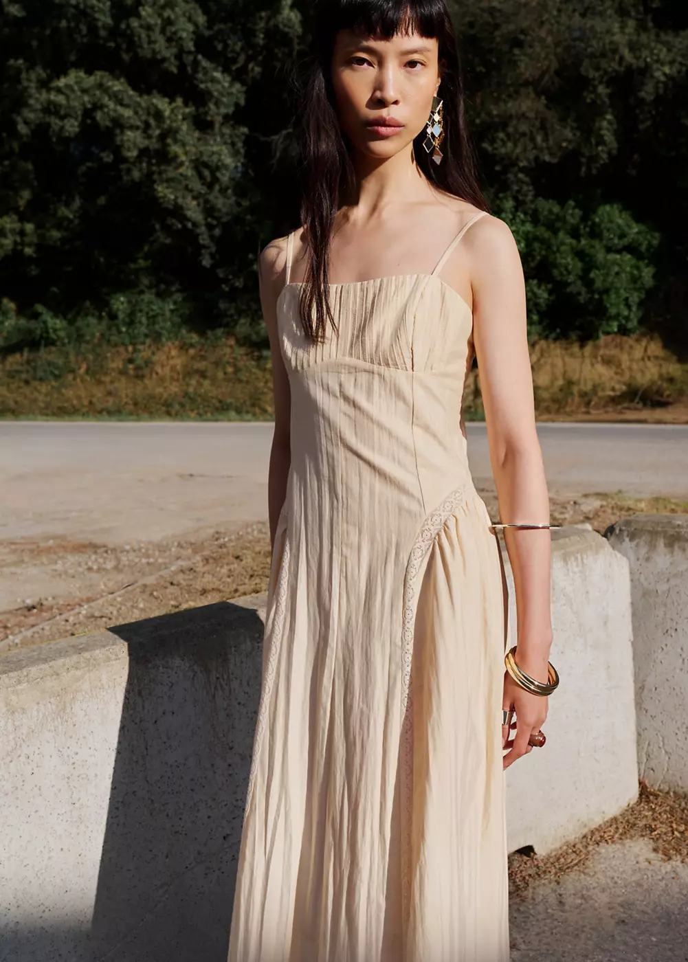Robe corset avec détail en dentelle, MANGO