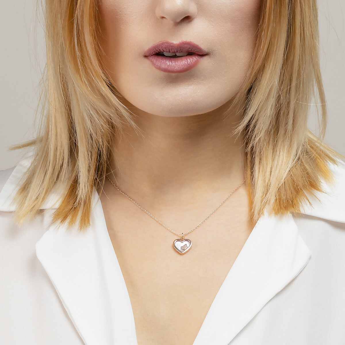 Ladies rose gold fine belcher chain 