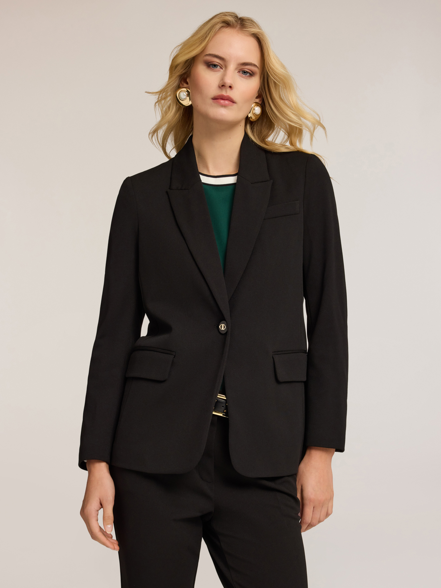 Veste à simple boutonnage en crêpe, MOTIVI