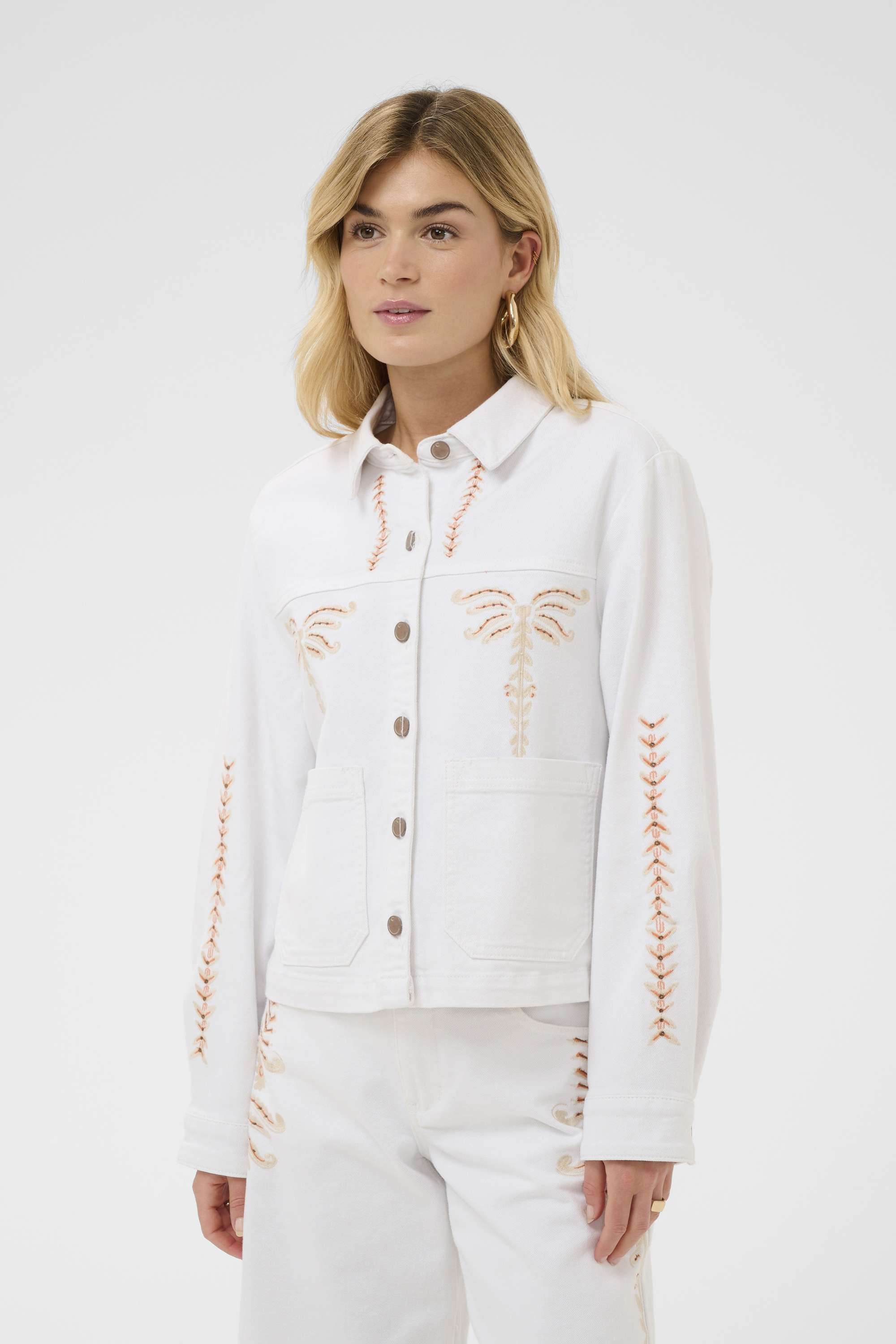 Veste, CREAM