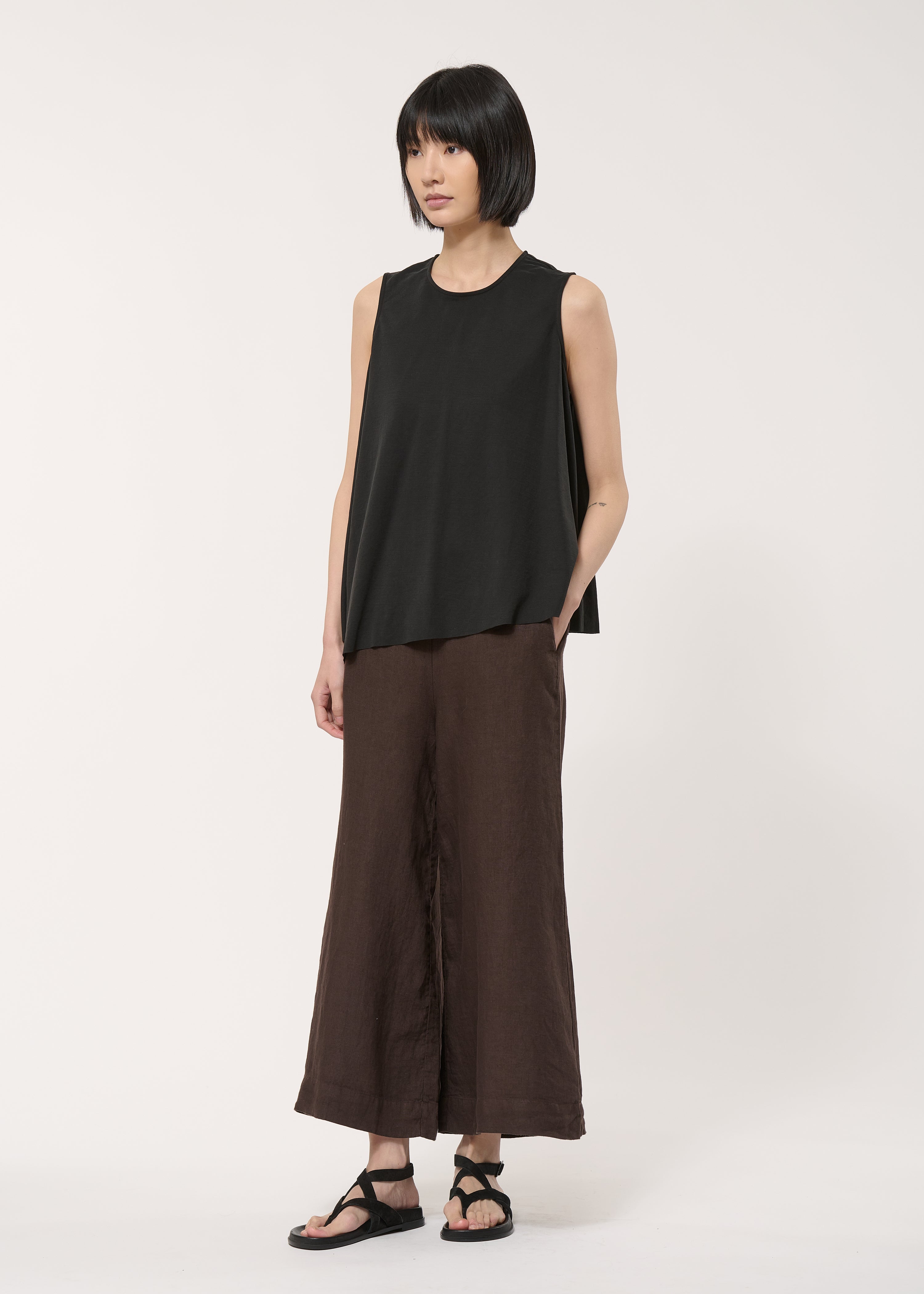 Pantalon cropped en lin, HUMILITY