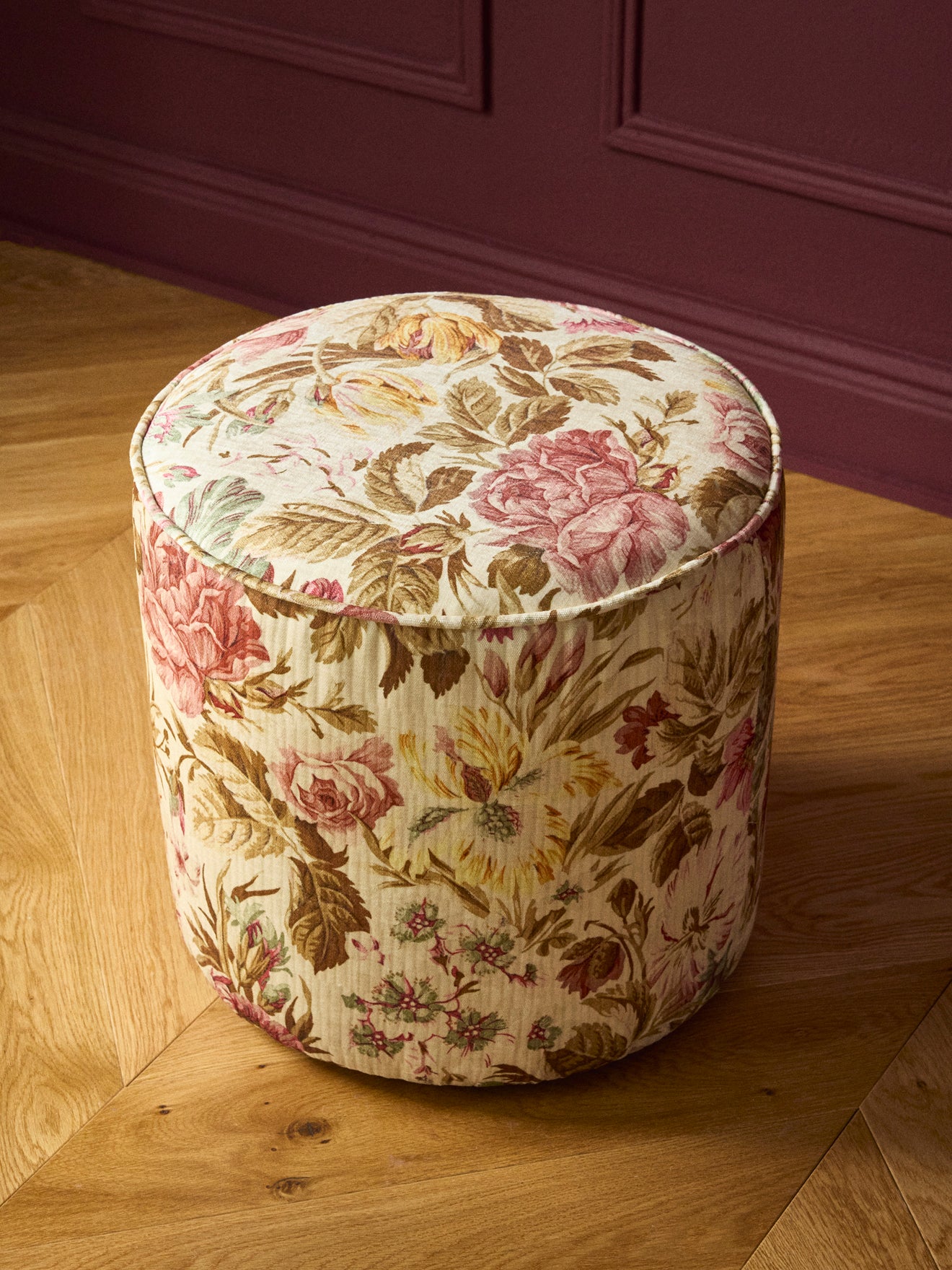 Pouf tapissier Anne, CYRILLUS