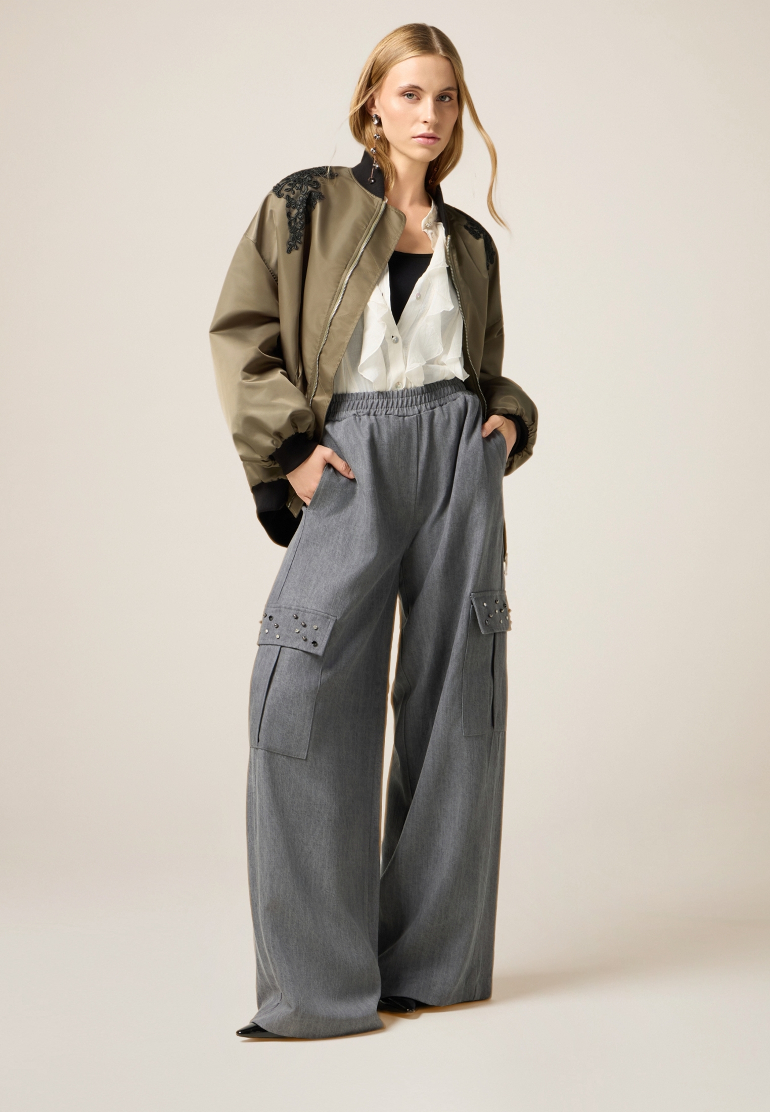 Pantalon cargo avec pierres, OLTRE