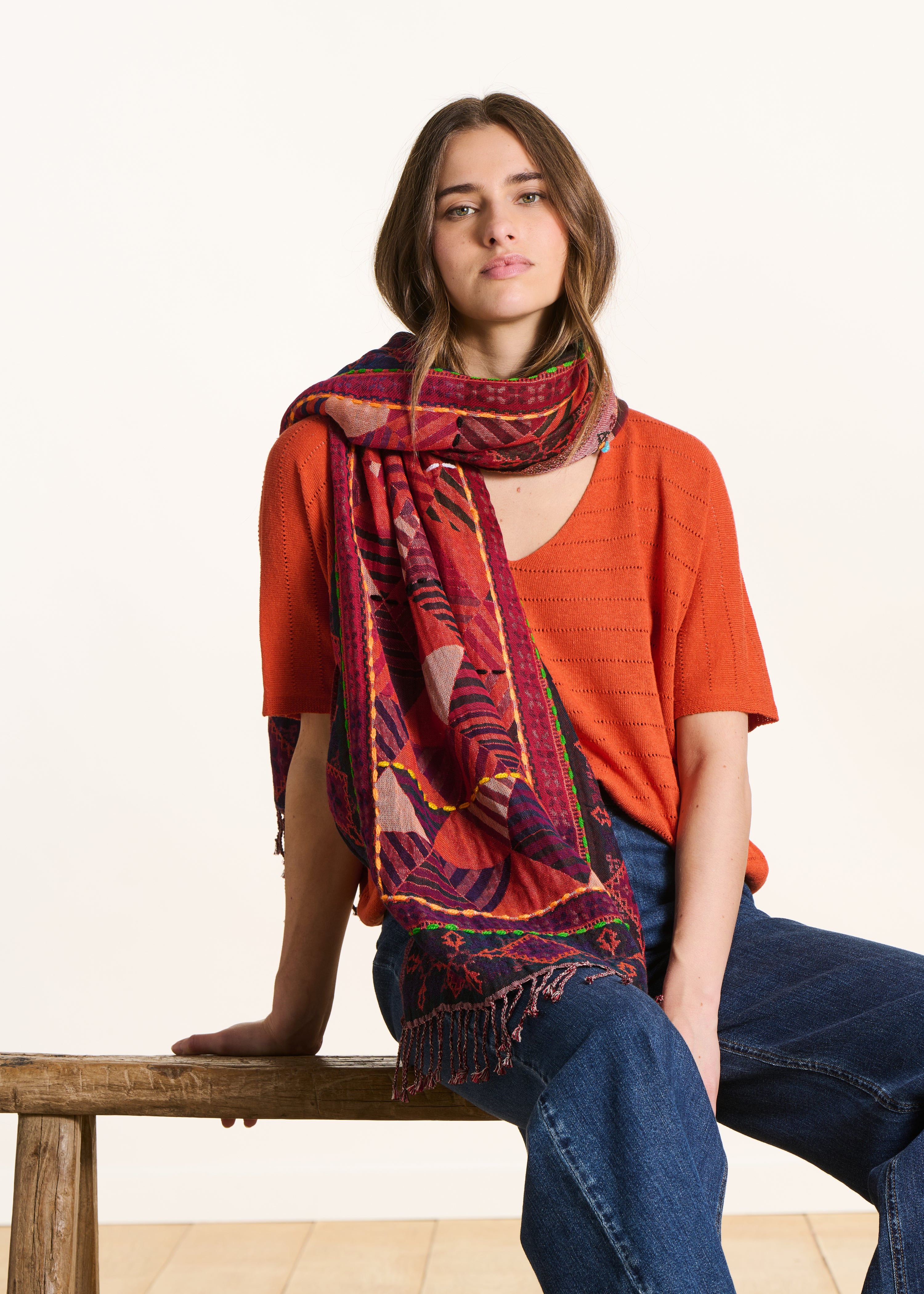 Écharpe en coton et laine avec broderie, LA FEE MARABOUTEE