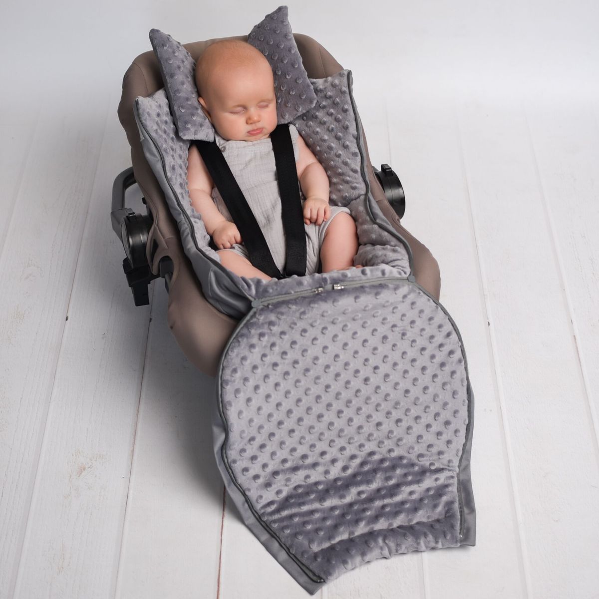 Chanceliere Impermeable Avec Cale Tete Bebe Urban Twinkle Gris Sevira Kids La Redoute Chanceliere Impermeable Avec Cale Tete Bebe Urban Twinkle Gris Sevira Kids La Redoute