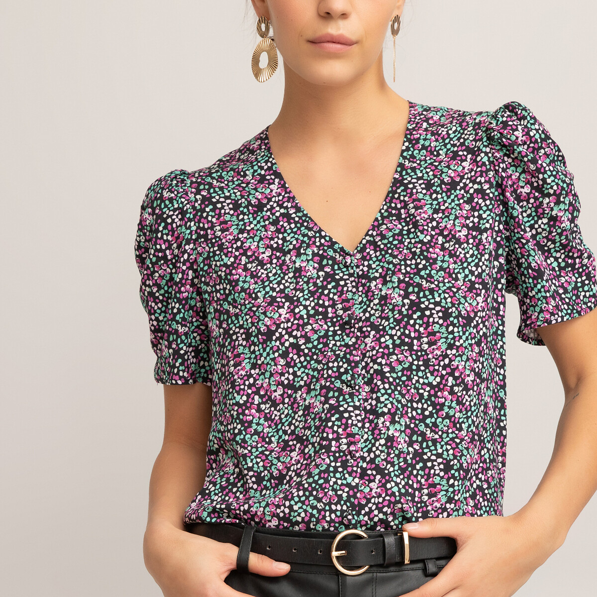 floral v neck shirt