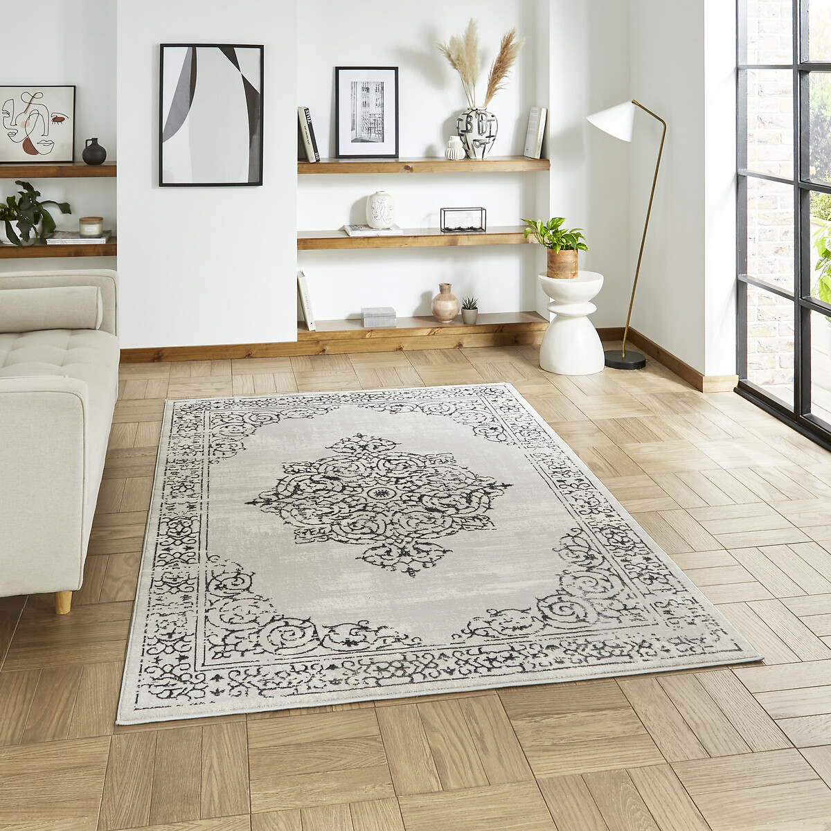 Metallic Traditional Faded Rug, SO'HOME