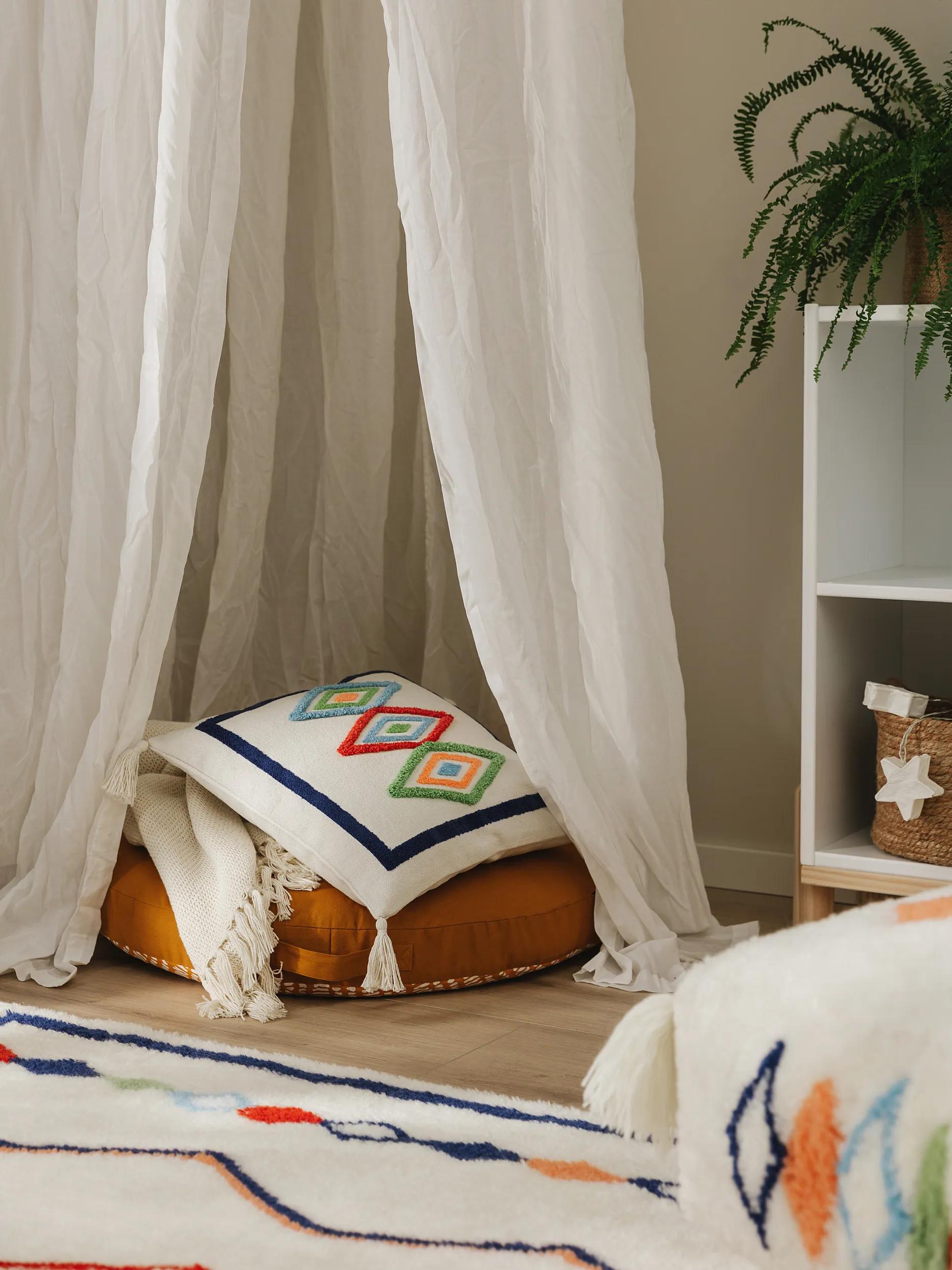 Housse de coussin fait main MALIKA, BENUTA