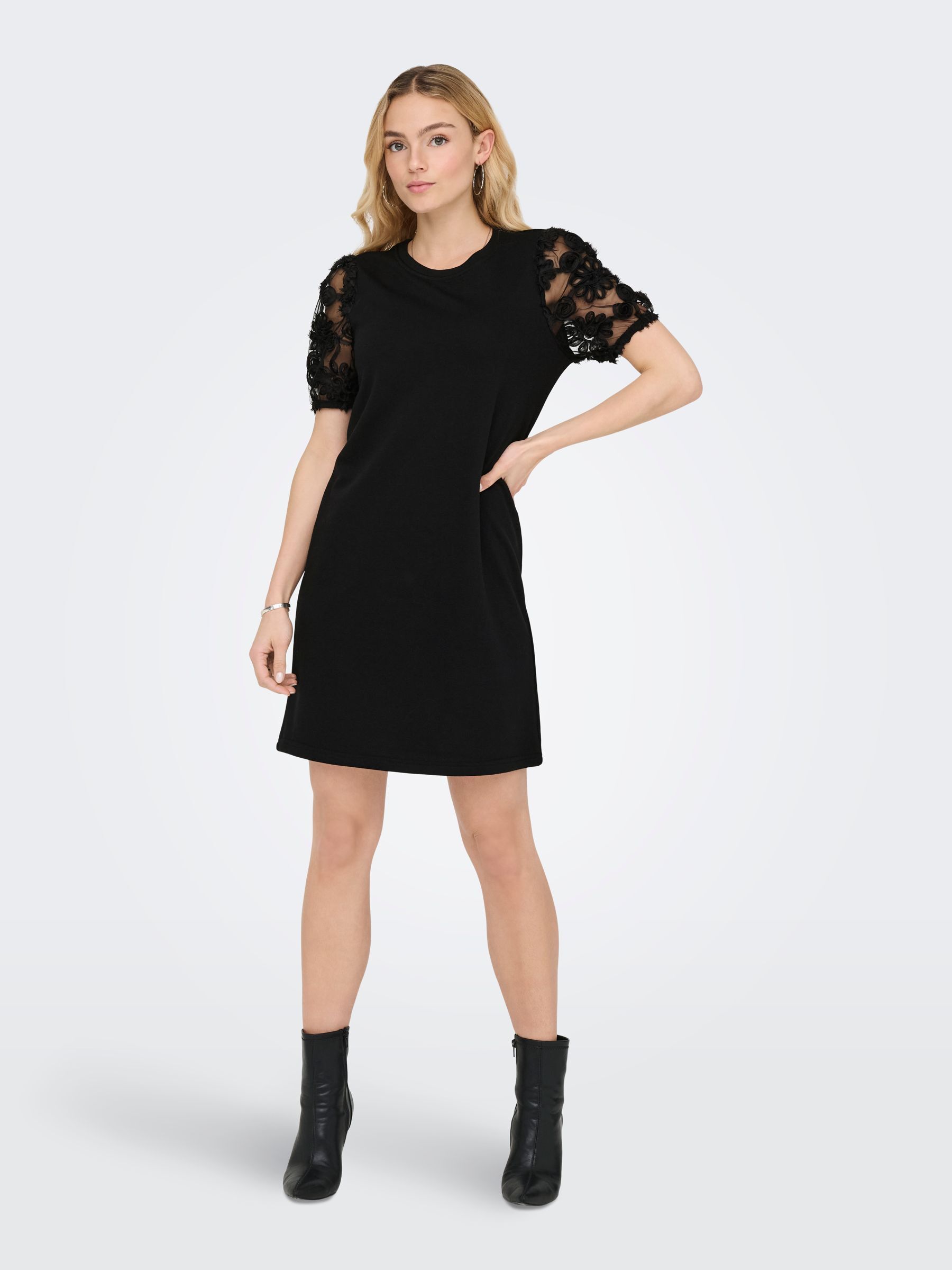 Robe, JDY