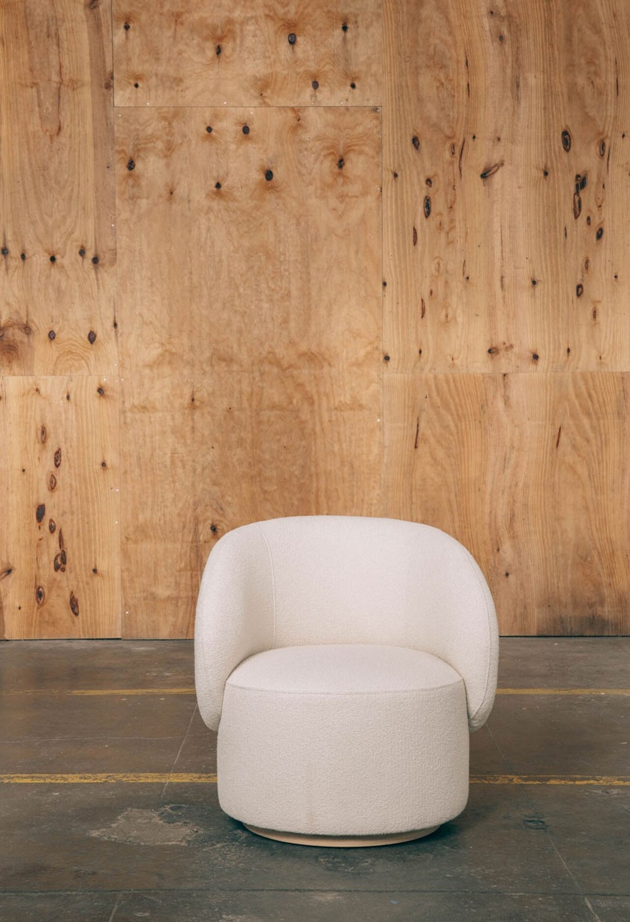Fauteuil en bouclette finition naturel, Auguste, GABRIELLE PARIS