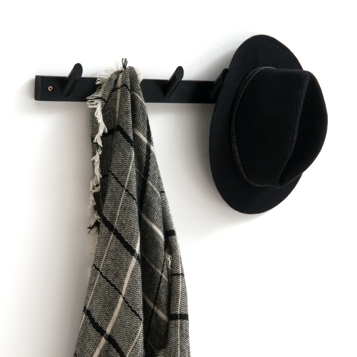 Product photograph of Slofia Solid Birch Coat Rack With 5 Hooks from La Redoute UK.