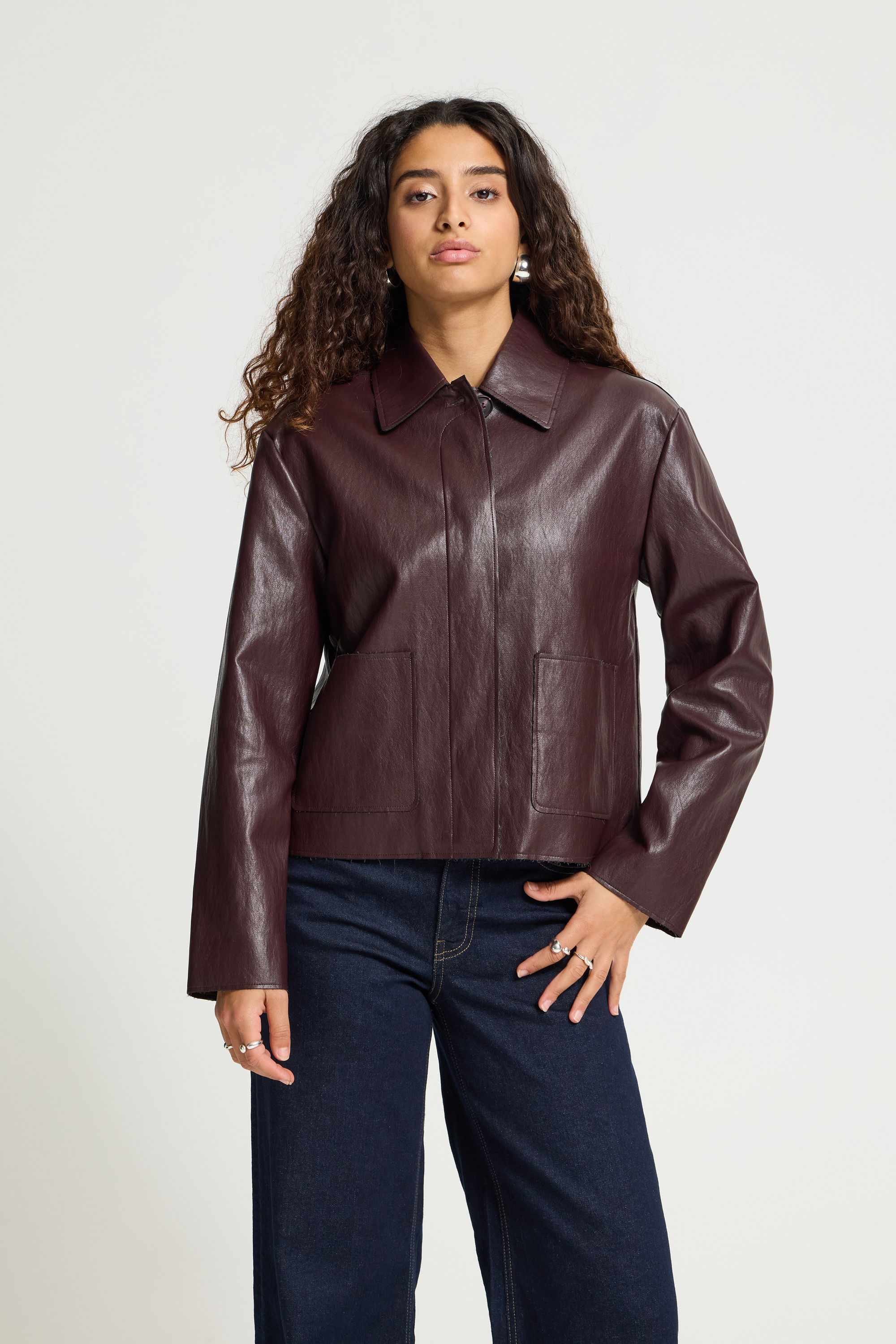 Veste, ICHI