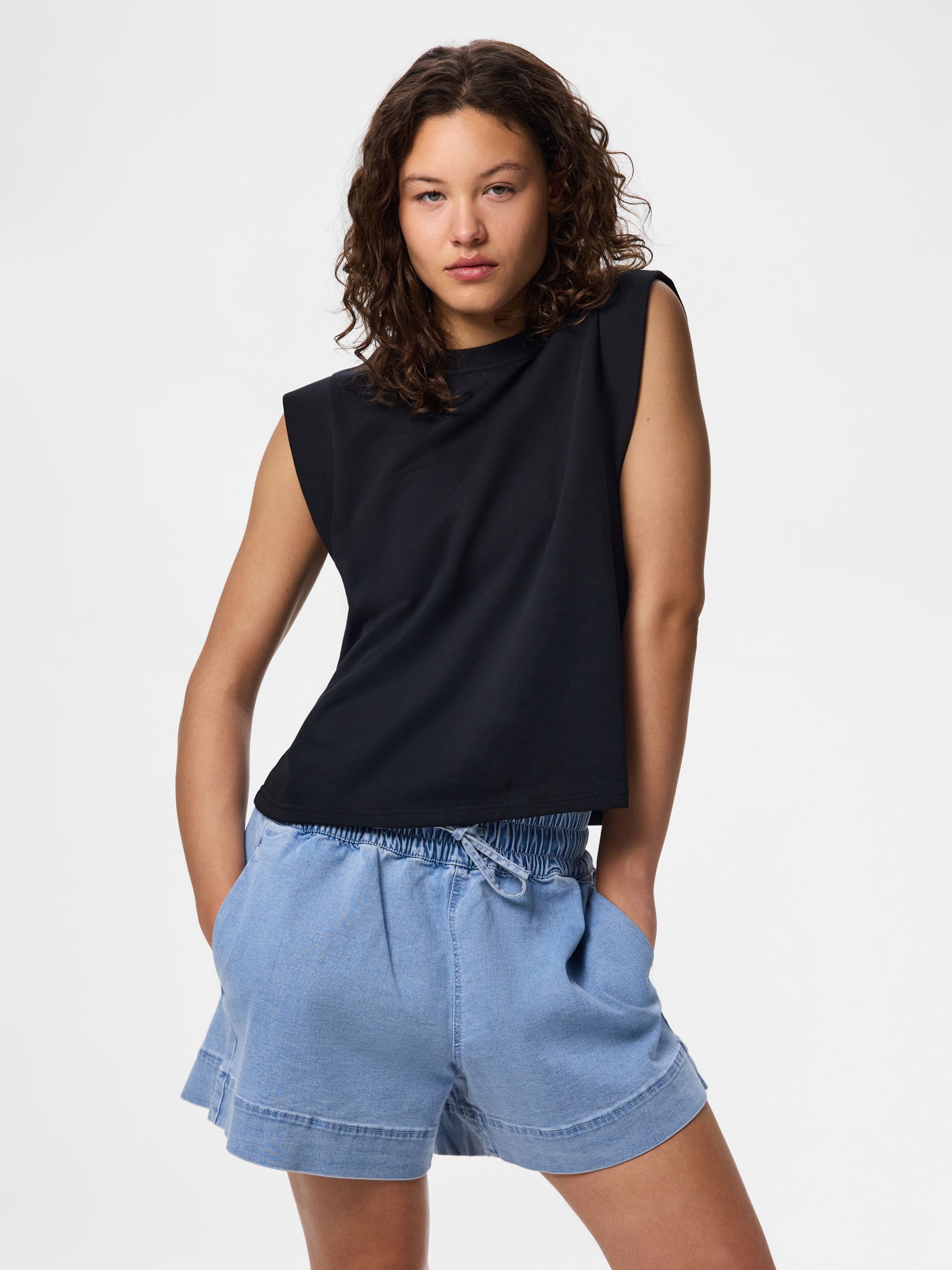 Top, PIECES