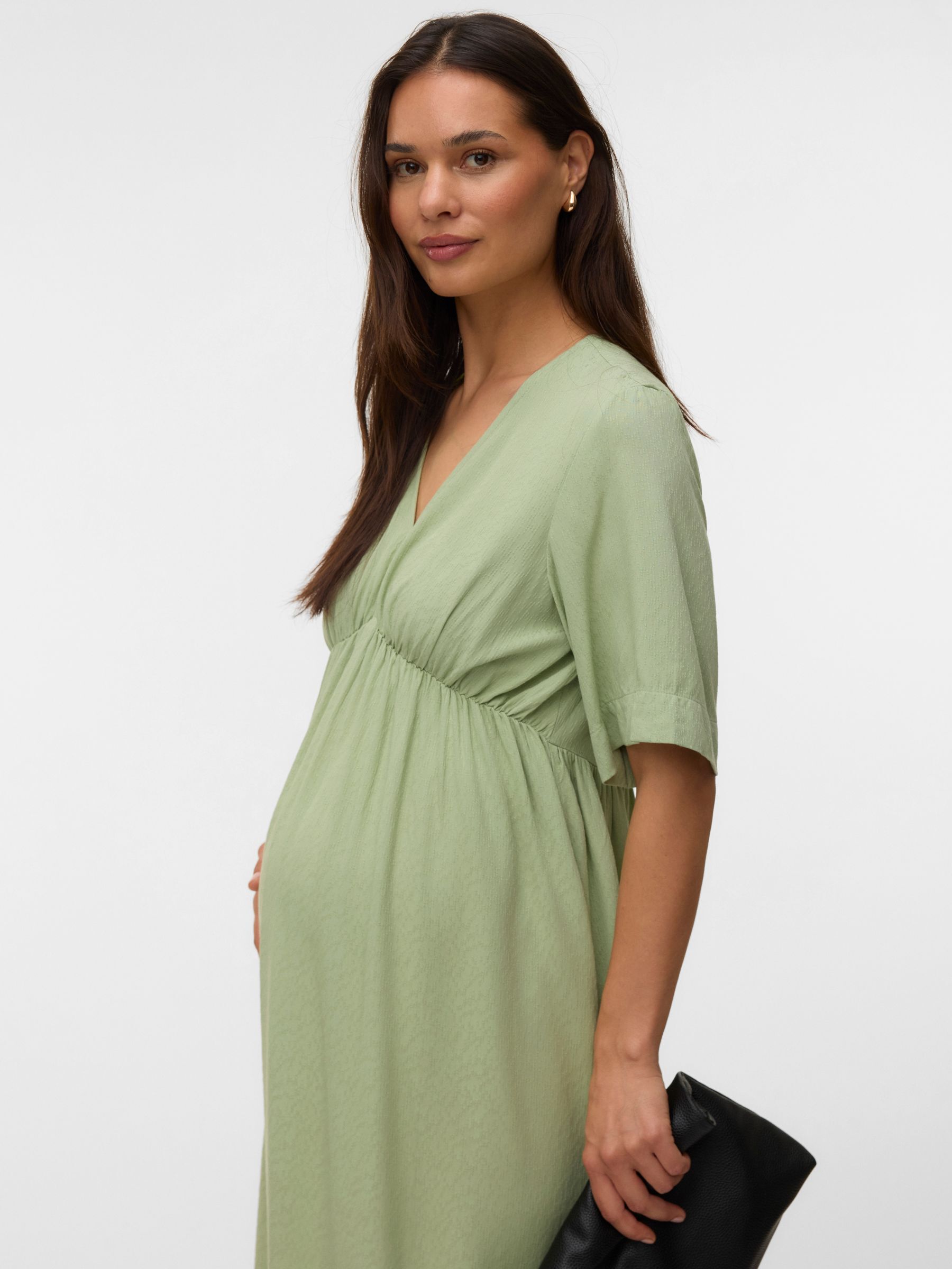 Robe, MAMA LICIOUS