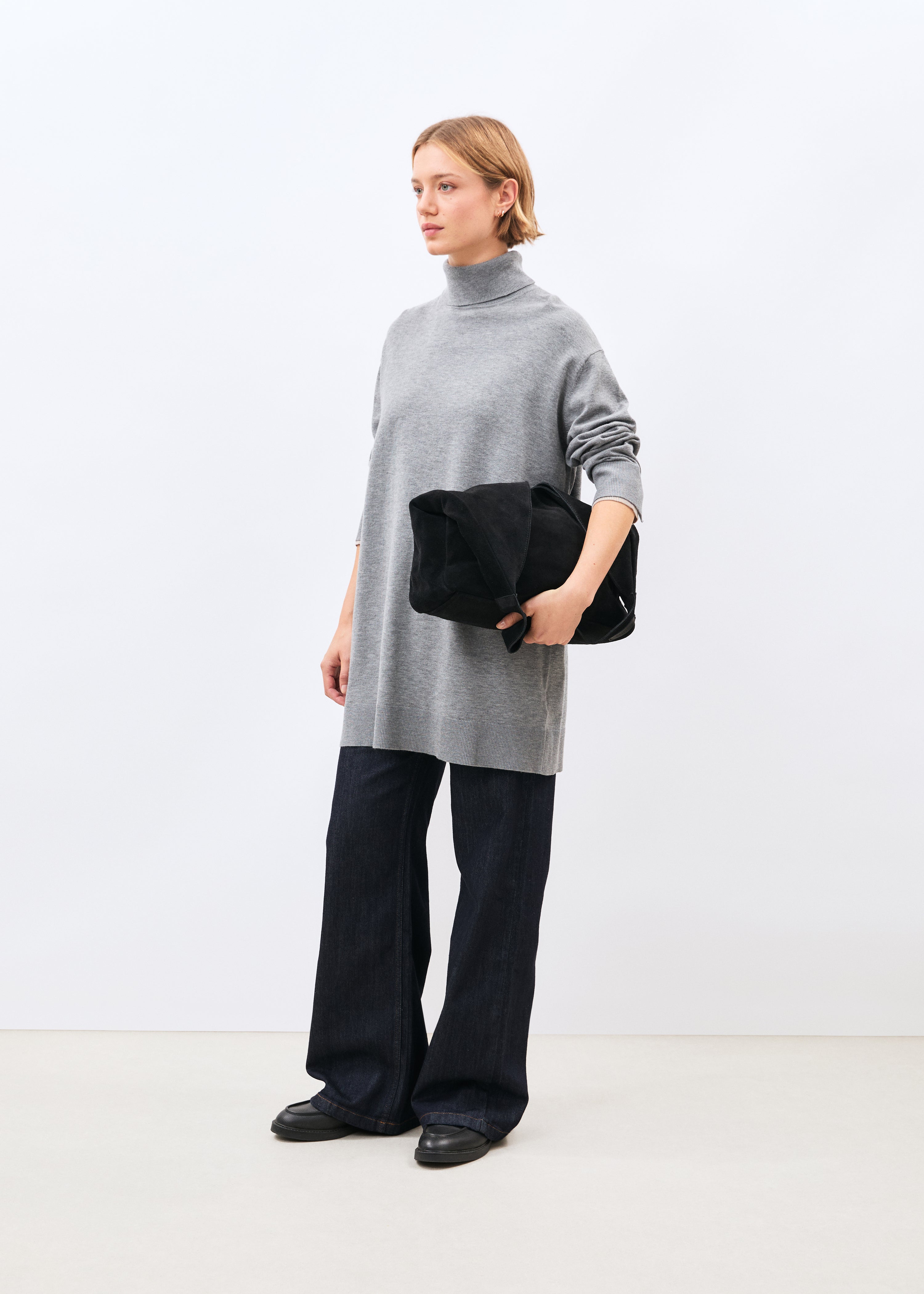 Tunique courte en maille fine manches longues, HUMILITY