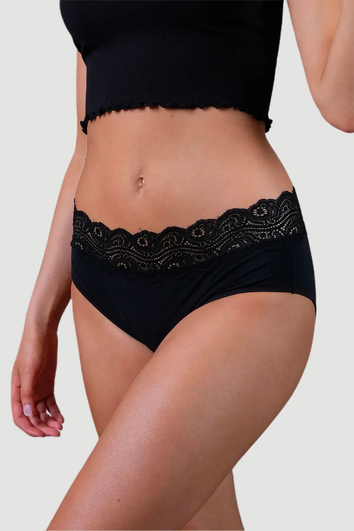 Shorty Absolu Anthéia, RÉJEANNE