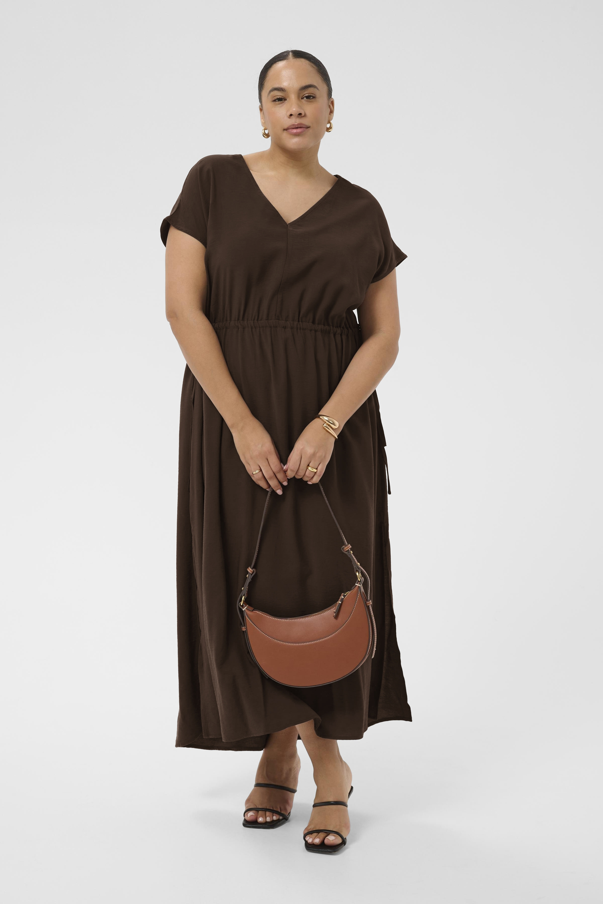 Robe, KAFFE CURVE