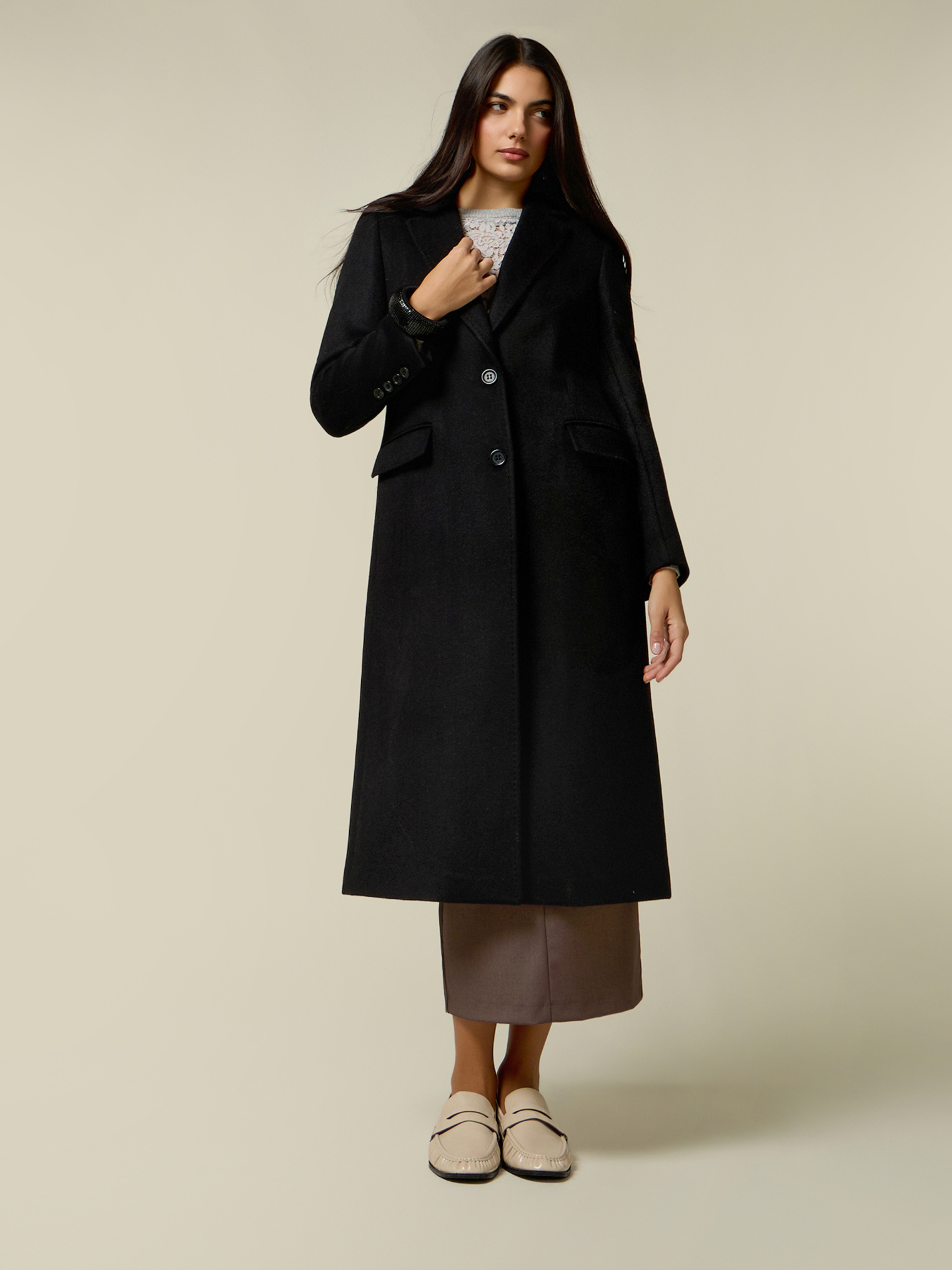 Manteau long, OLTRE