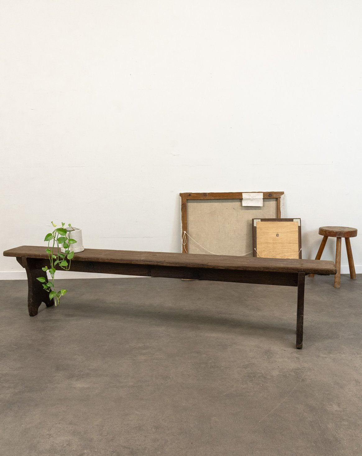 Banc en sapin Antoine N°454 - Bon état, DEBONGOUT