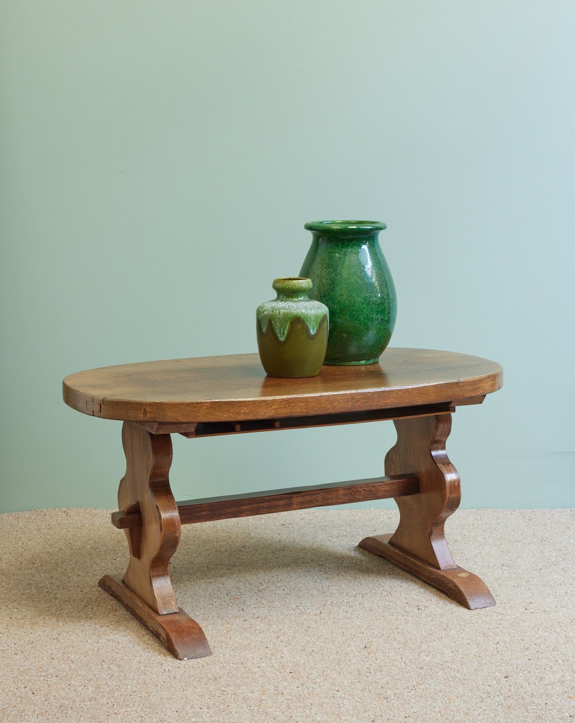 Table basse ovale en bois brut Donna N°1596 - Bon état, DEBONGOUT