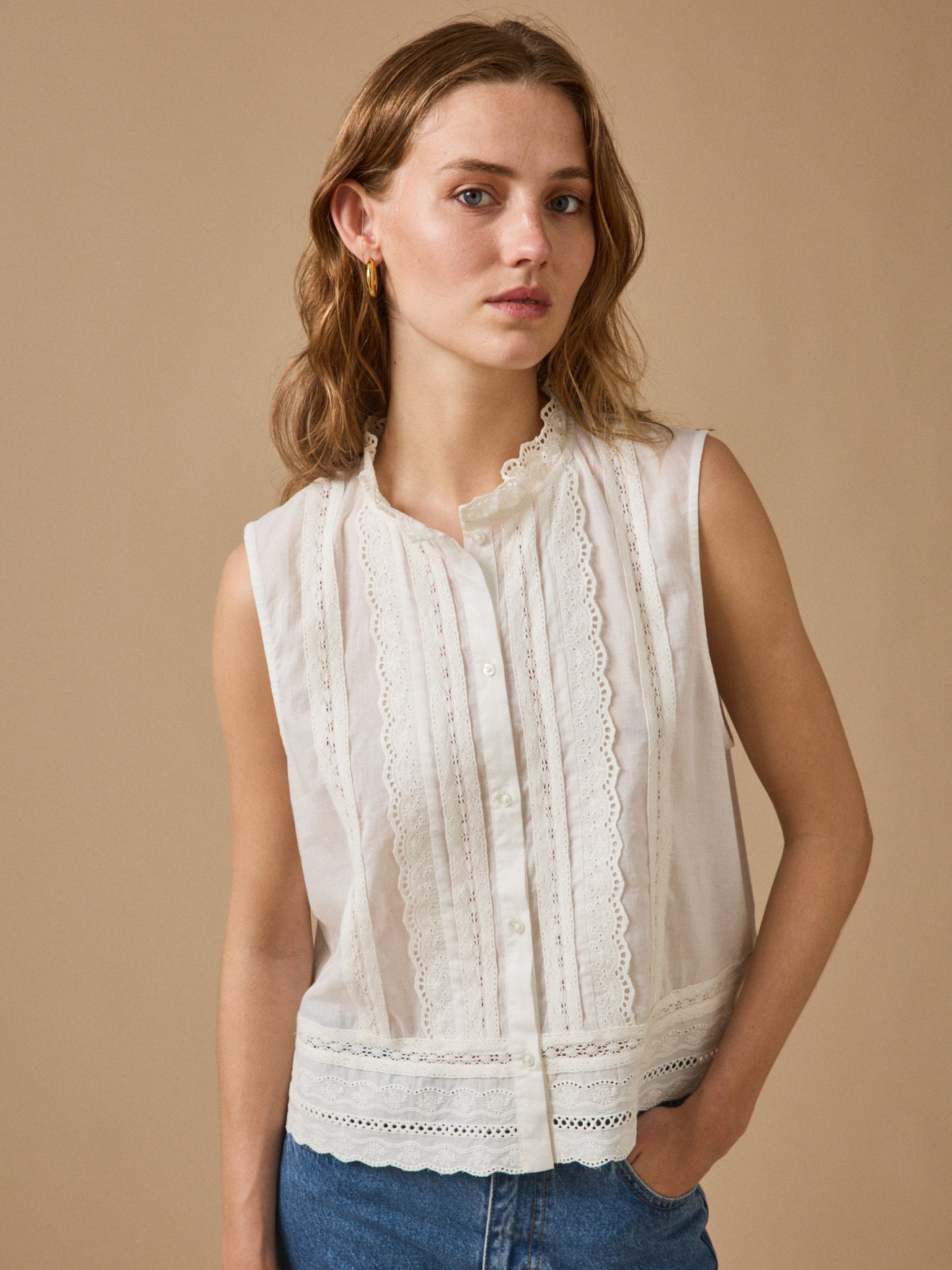 Top sans manches boutonné brodé, CYRILLUS