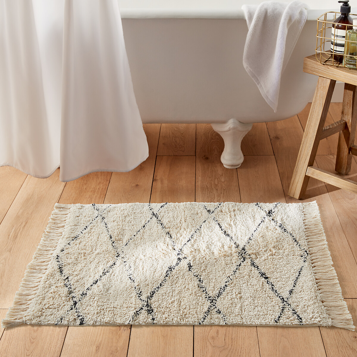 Fatouh Abstract 100% Cotton Tufted Bath Mat