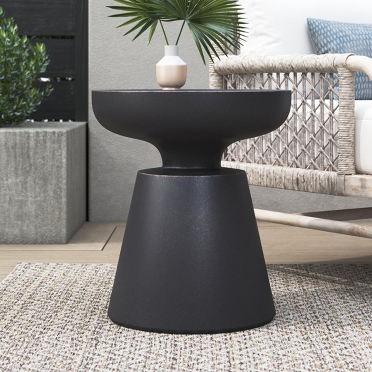 Table d'appoint ronde ø45cm - Effet ciment noir - NERO, MAISON AUBERTIN