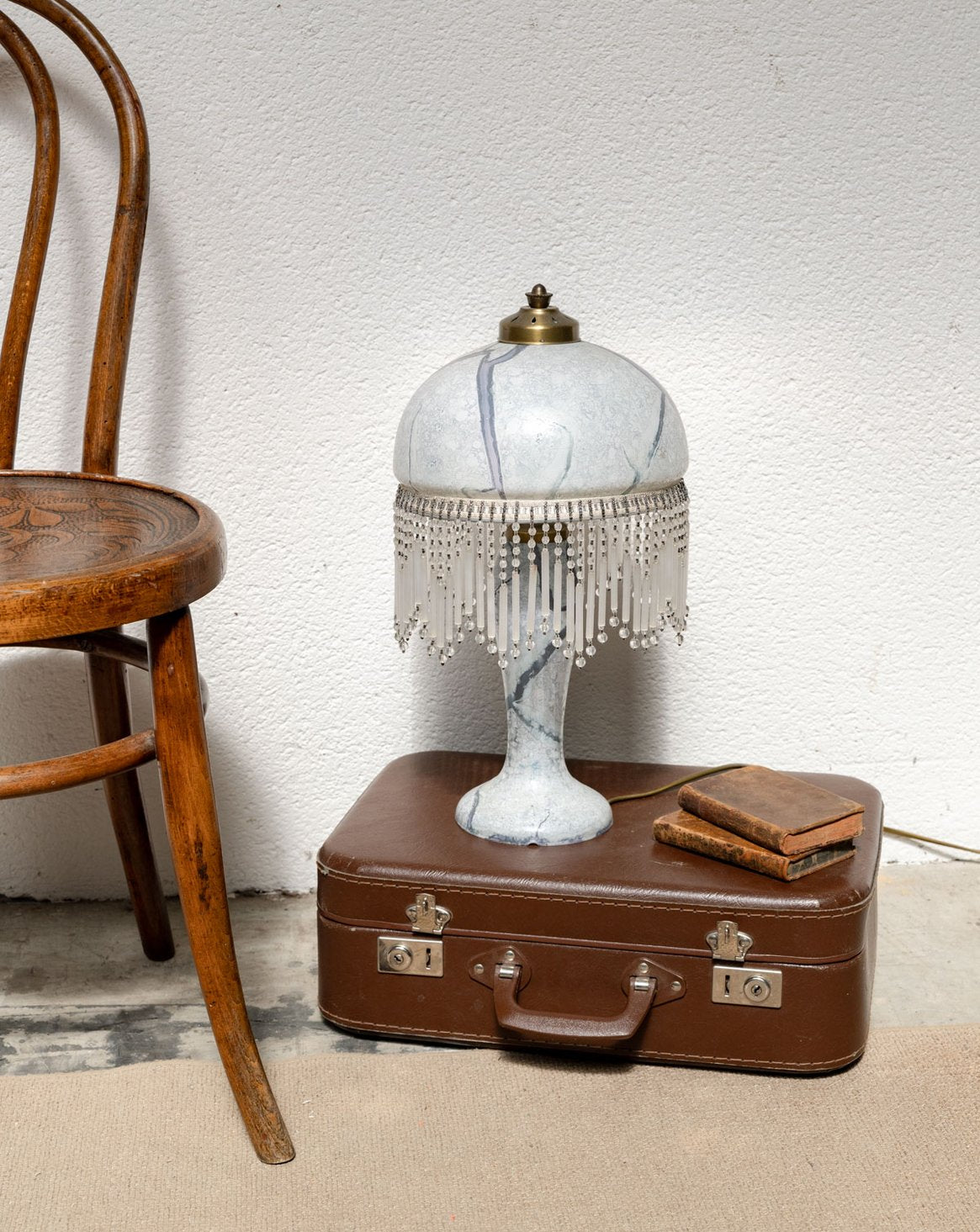 Lampe décorative en verre marbré style Art Déco Suzanne N°603 - Bon état, DEBONGOUT