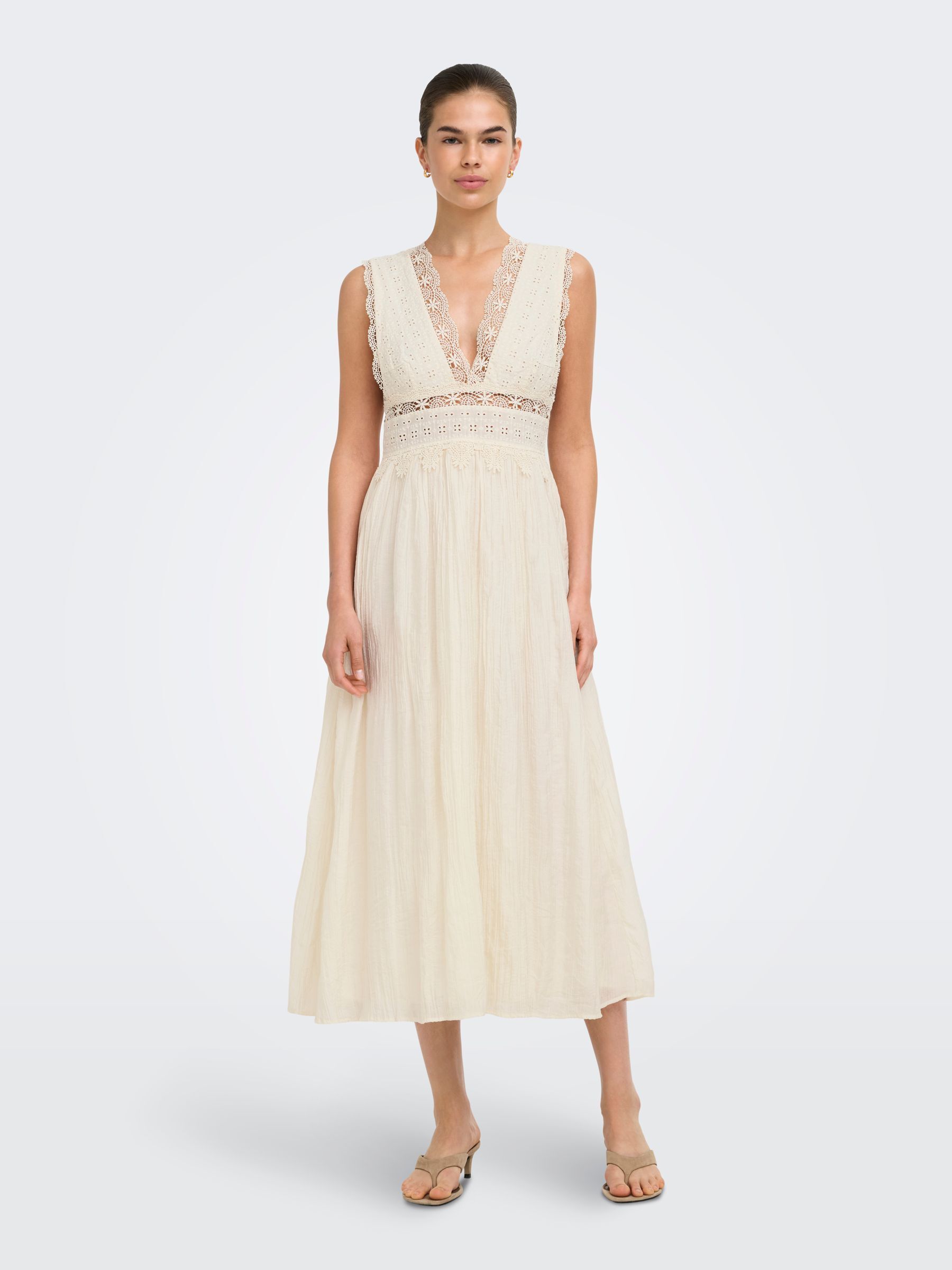 Robe, ONLY