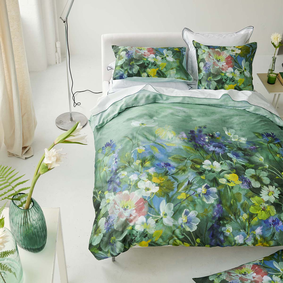 Housse de couette imprimée en satin de coton, GLADYS BLOSSOM, DESIGNERS GUILD