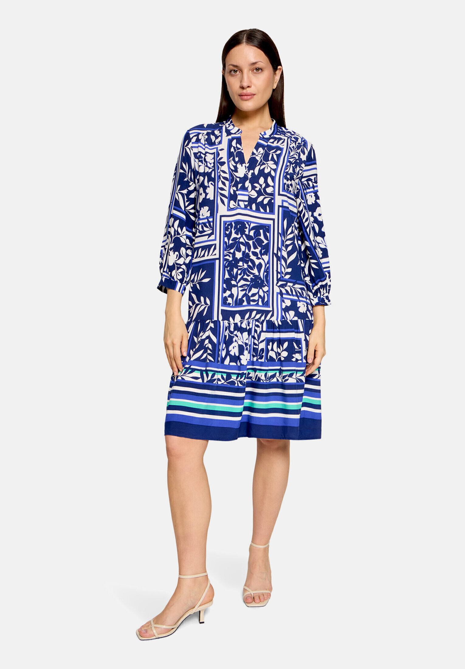 Robe à volants à manches 3/4, BETTY BARCLAY